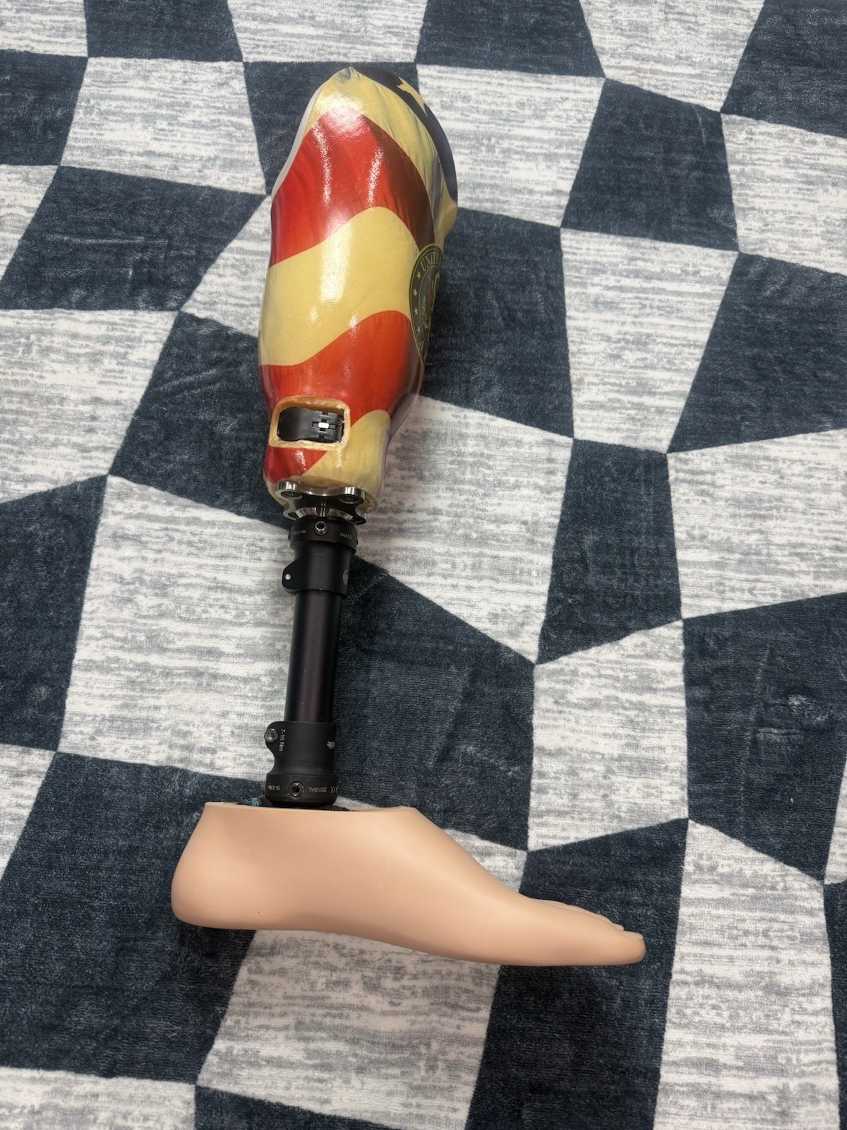 Trulife Prosthetic Leg US Army & Celsus College Park Left Foot 27 AAA225 Knee