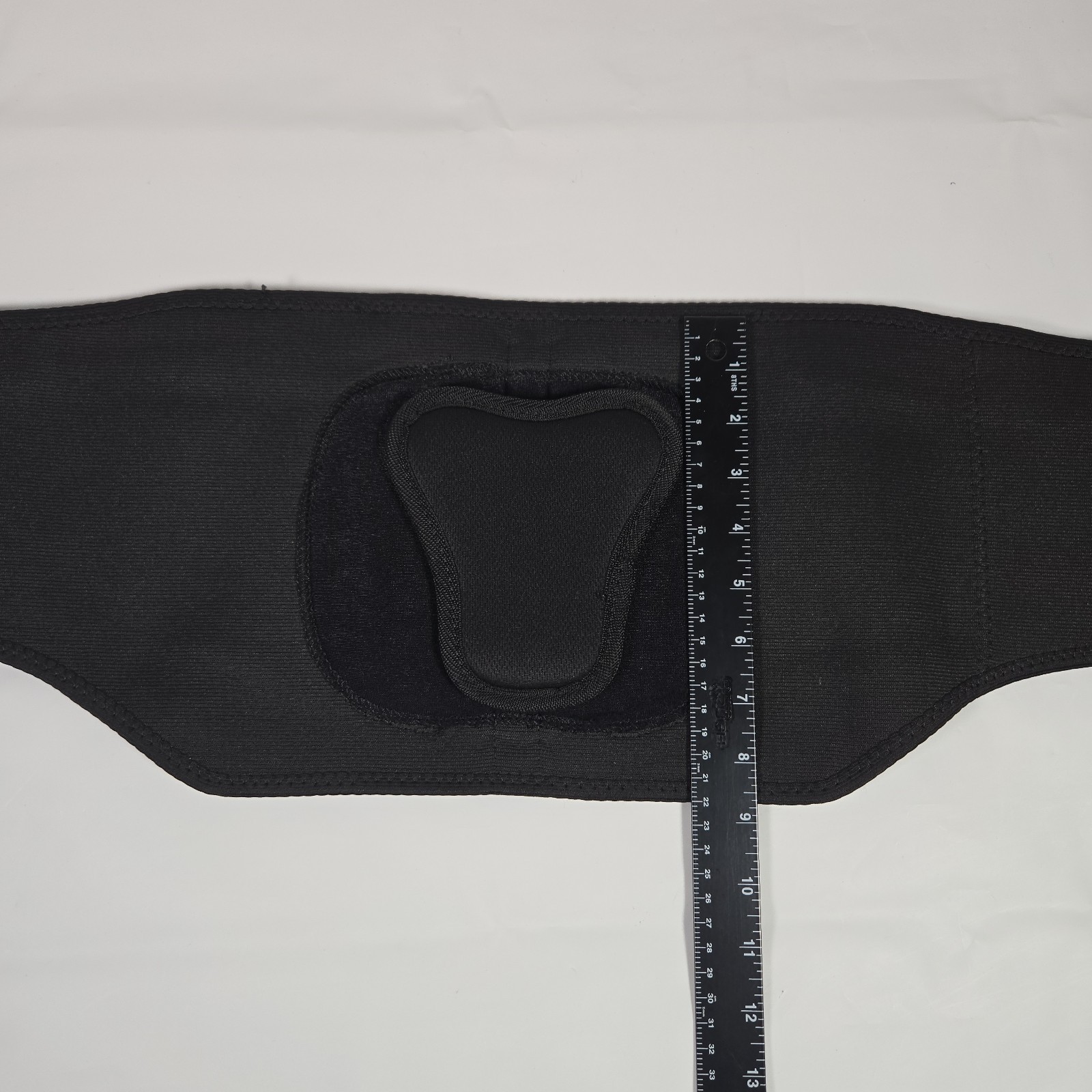 MUELLER Sports Care Adjustable Lumbar Back Brace w/ Removable Pad-One Size