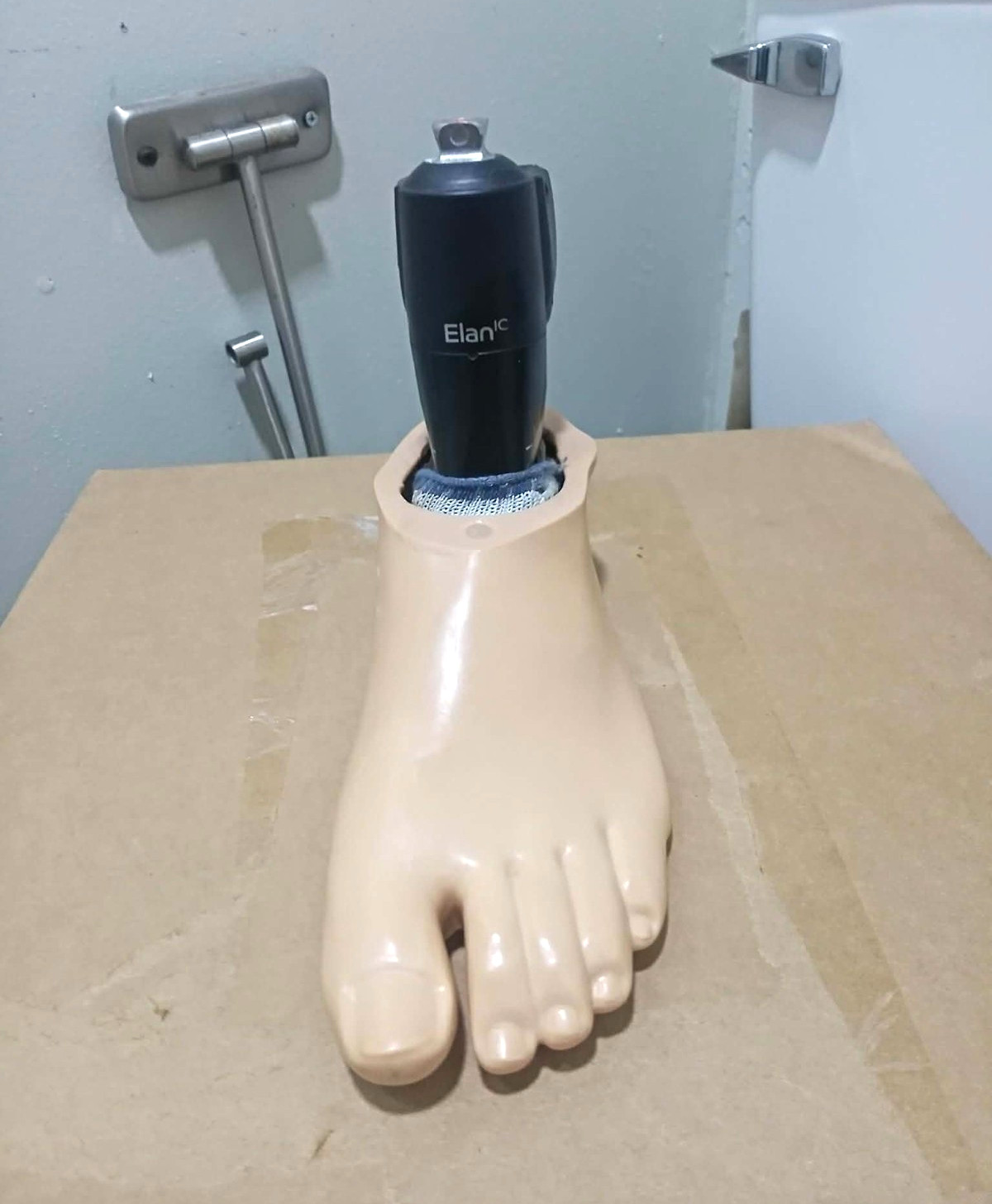 Elan Foot Orthosis R/L Beige/Black w/ Power Adapter Charger Model Elan