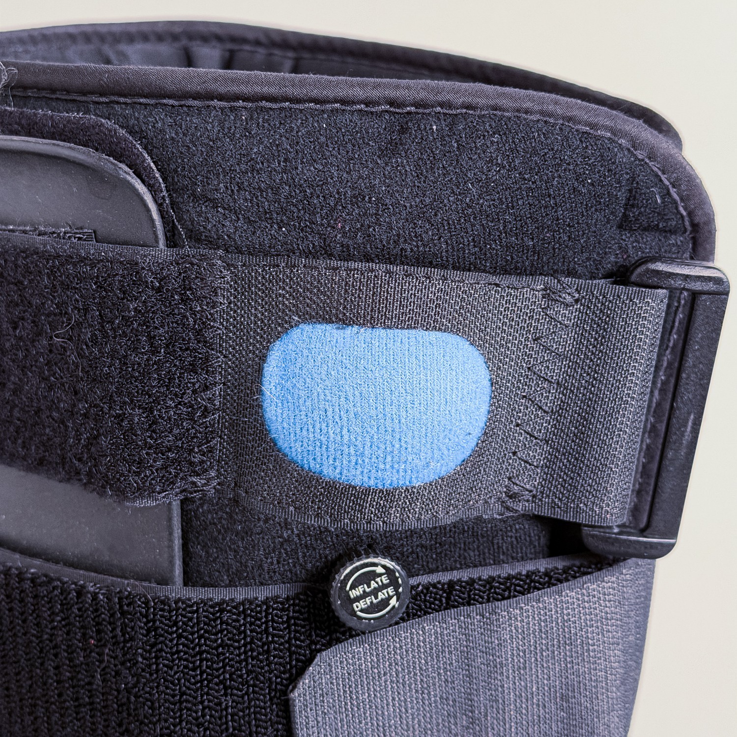 United Ortho US14105 Air Cam Walker Fracture Boot Black – Small