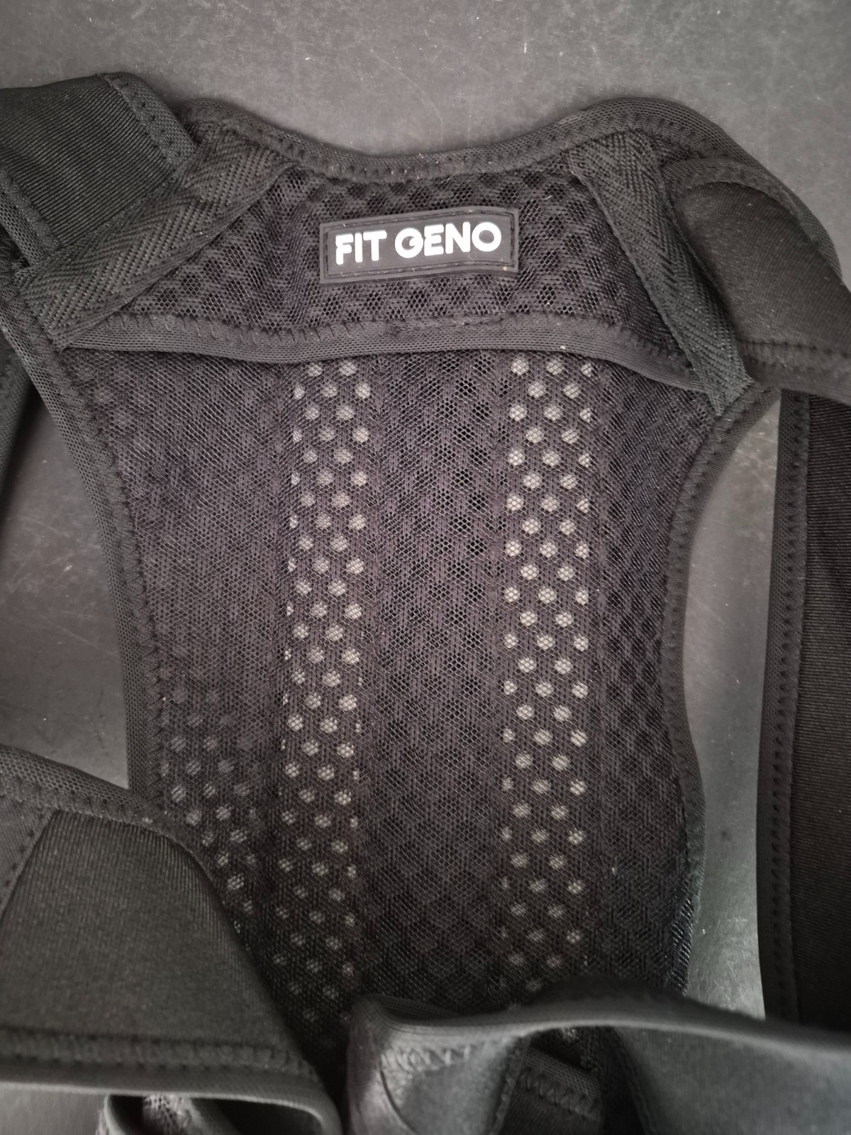 Fit Geno Unisex Black 2 In 1 Back Brace And Posture Corrector Size S/M