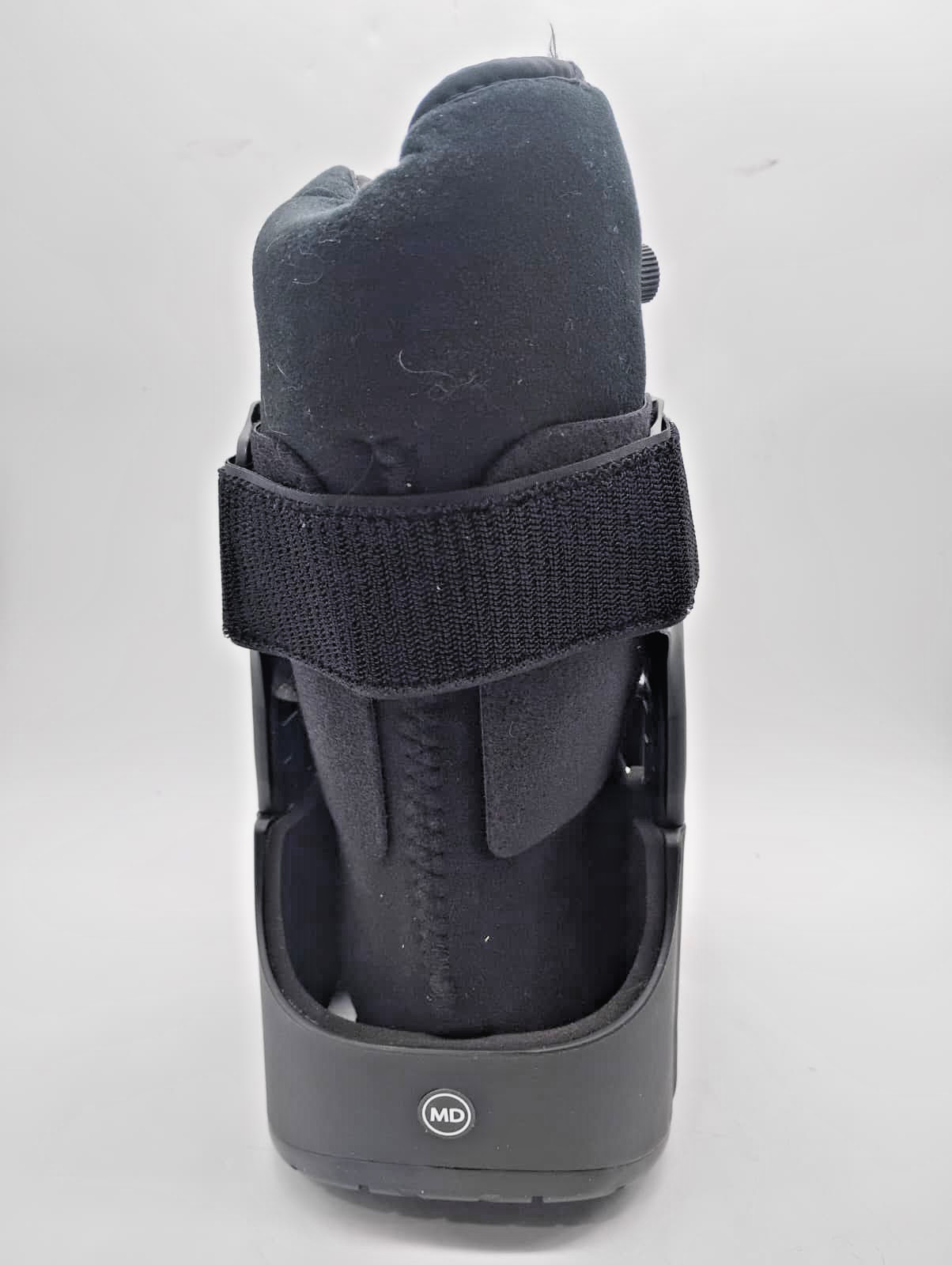 United Ortho USA14115 Short Air CAM Walker Fracture Boot Medium Black Unisex
