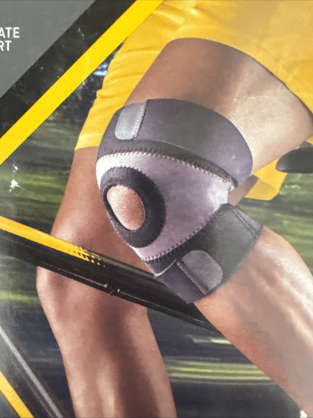 XL Futuro Sport Moisture Control Knee Support Moderate Support Hiking Biking