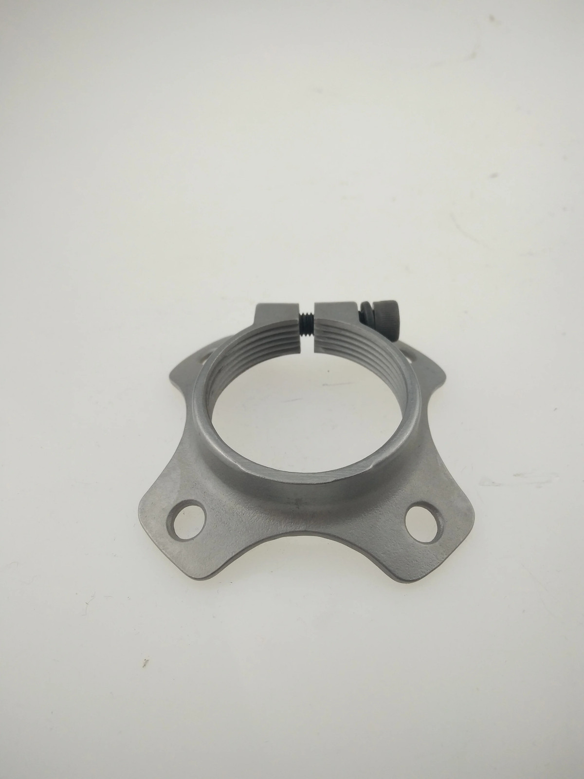 Rotatable Female 4-Jaw Plate Prosthetic Leg Connector