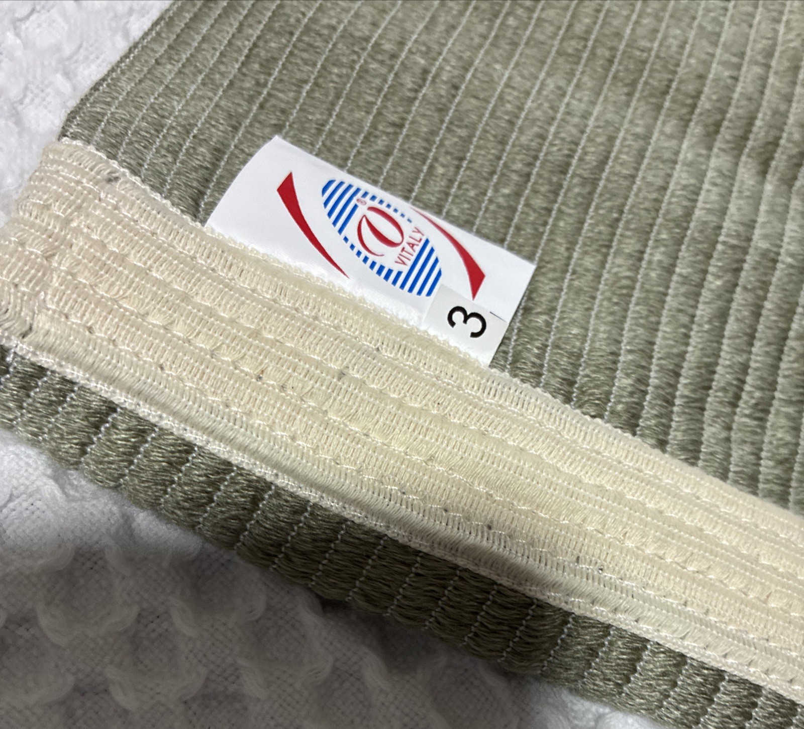 Medical elastic back belt. Wool Warming Supporting Belt Radiculitis