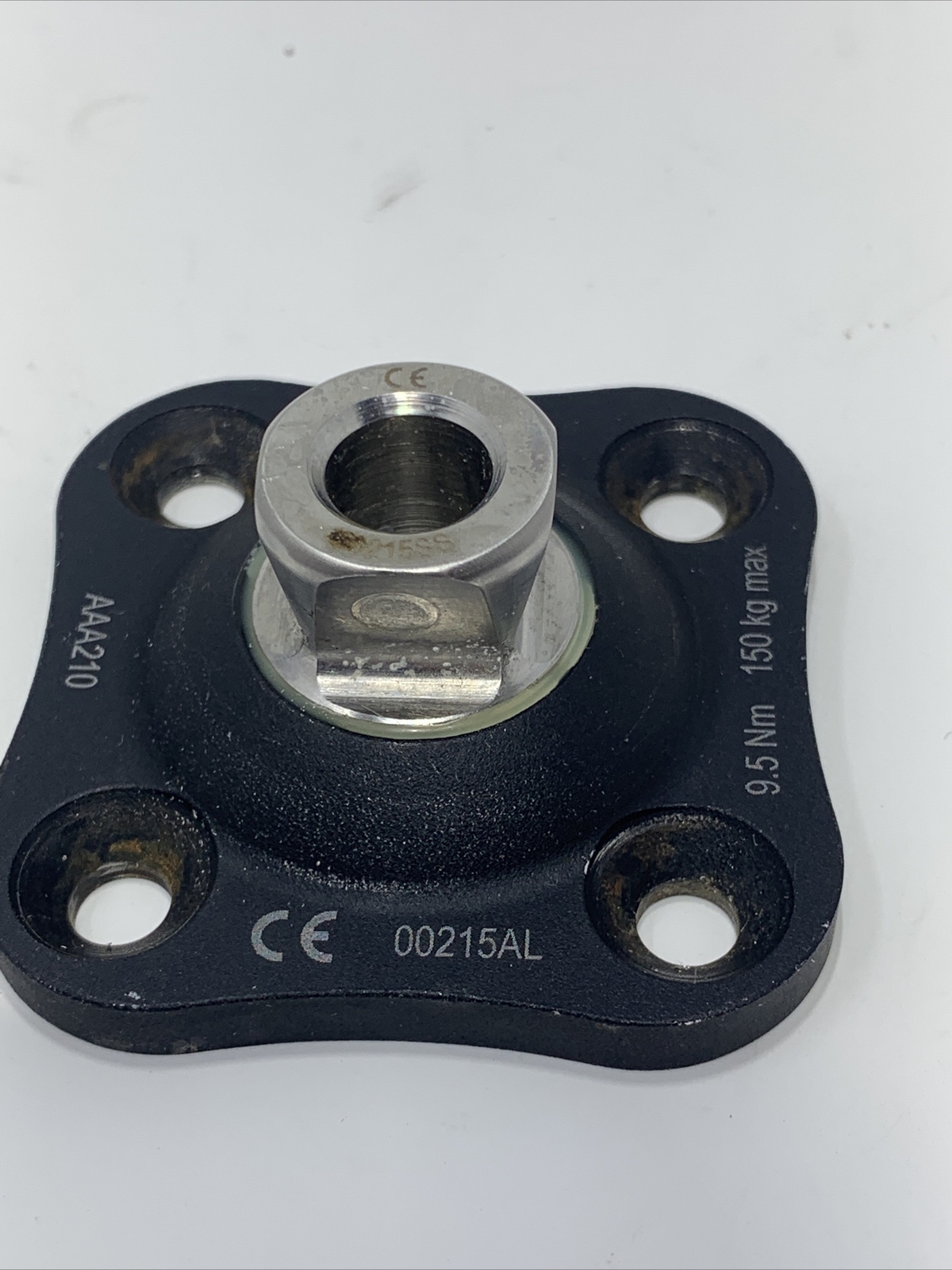 trulife AAA210 4 hole Pyramid Adapter. Black prosthetic Part Plate Component￼
