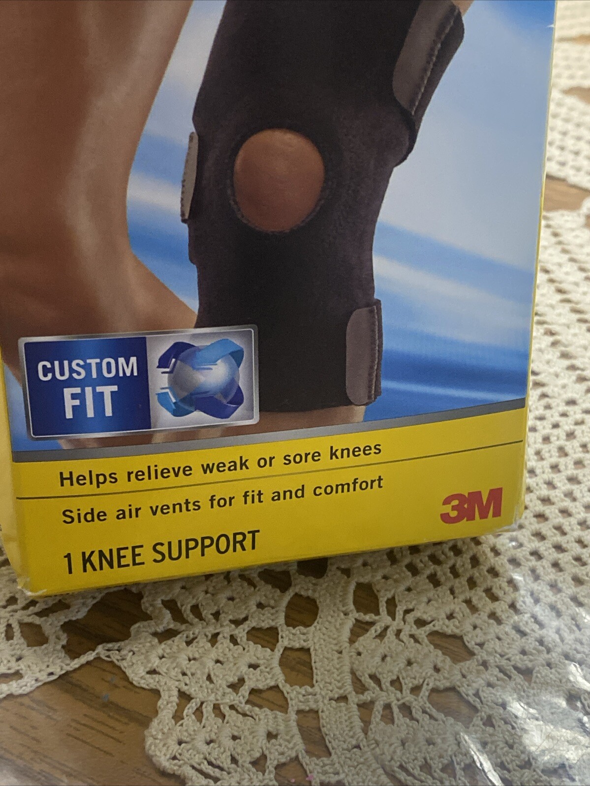 3M Futuro Sport Adjustable Knee Support – MODERATE Support Yellow Box 09039 NOB