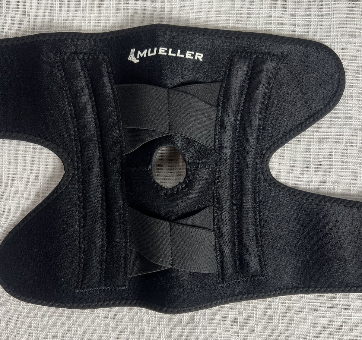 Mueller Adjustable Knee Brace Support, Black, One Size Fits Most