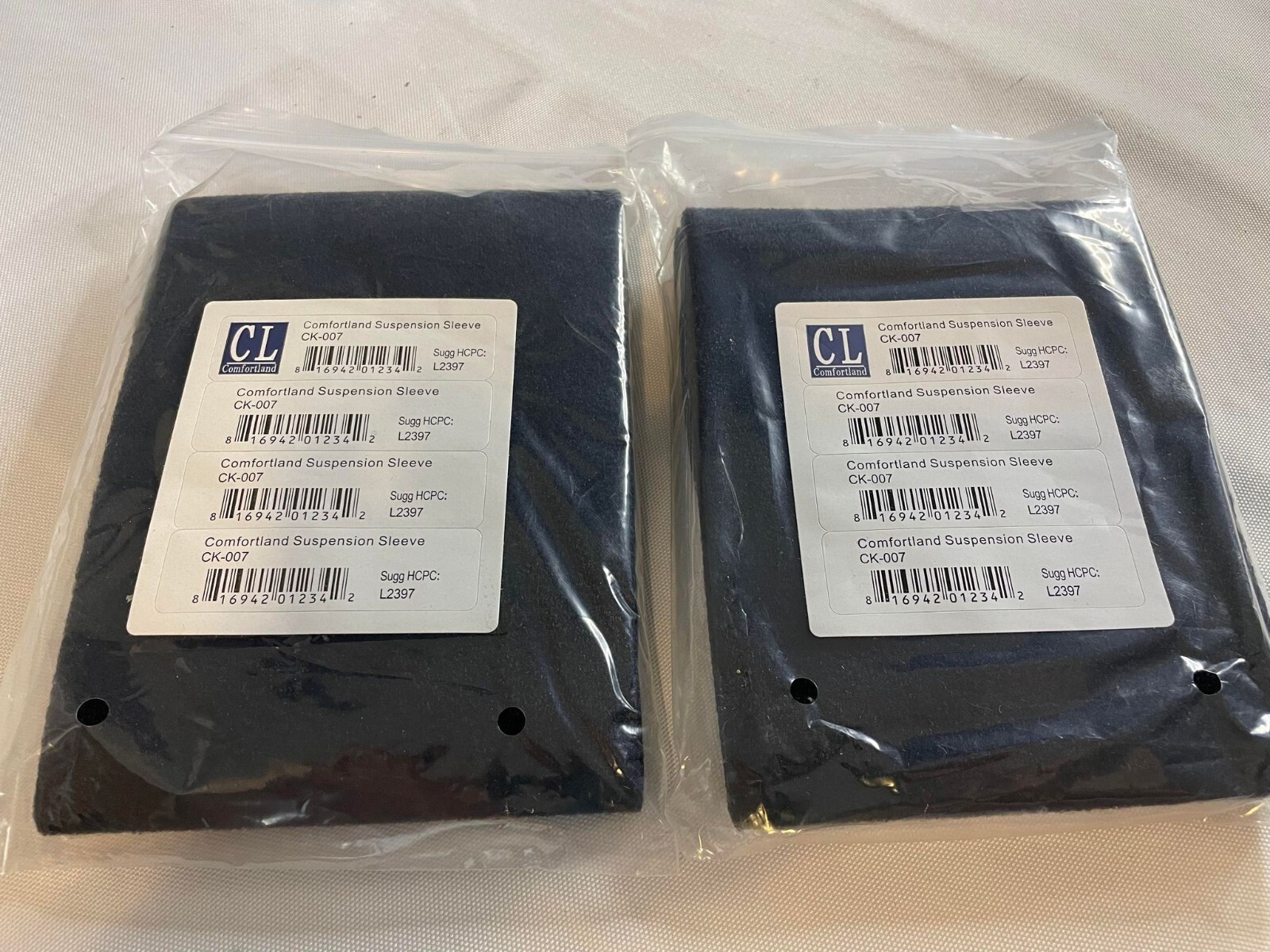 SET OF 2 Comfortland Suspension Sleeve Wrap for Knee Size Universal CK-007 BLACK