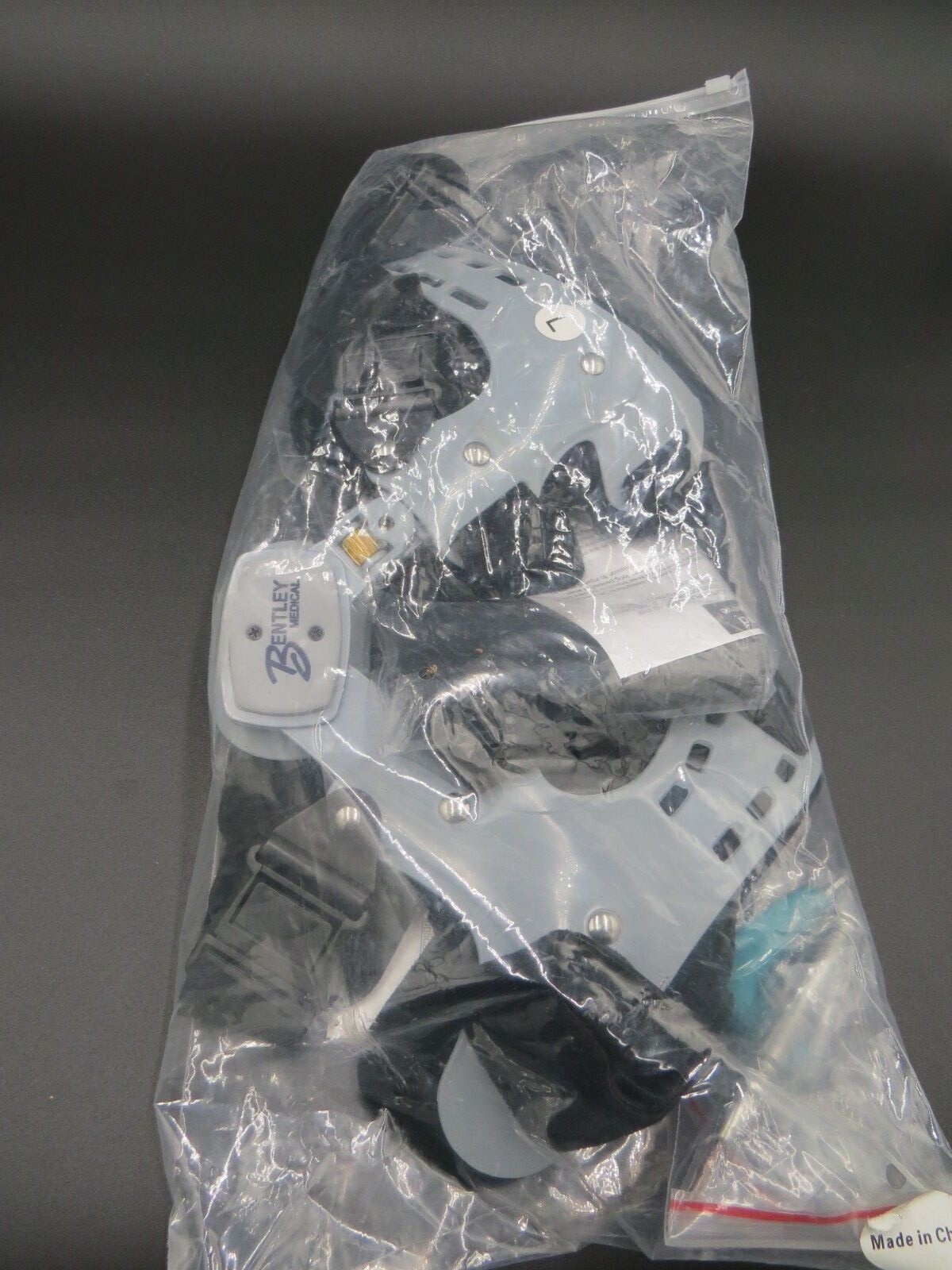 New BENTLEY Medical Products Universal LEFT Knee BRACE TL-51 w/ Knee WRAP