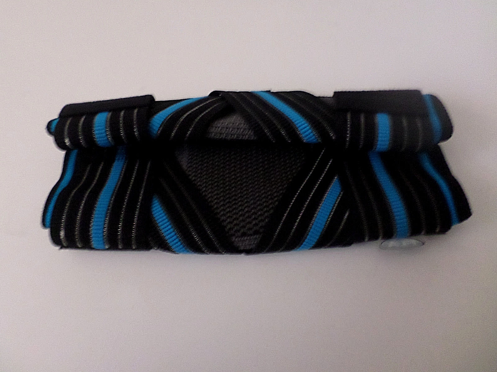 FLA Orthopedics ProLite 3D Calf Support 76242-00 Y-Shaped Size Small Black OPEN*