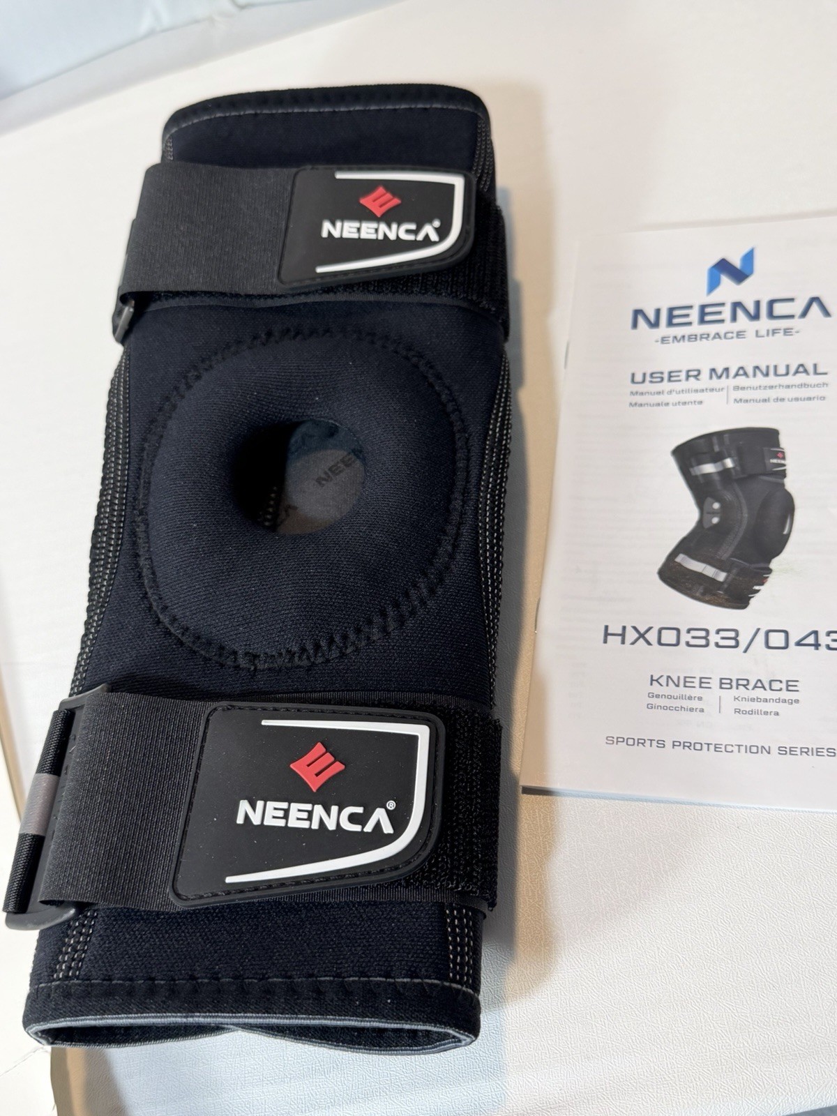 Knee Brace for Knee Pain, Hinged Knee Support Removable Dual Side Stabilizers