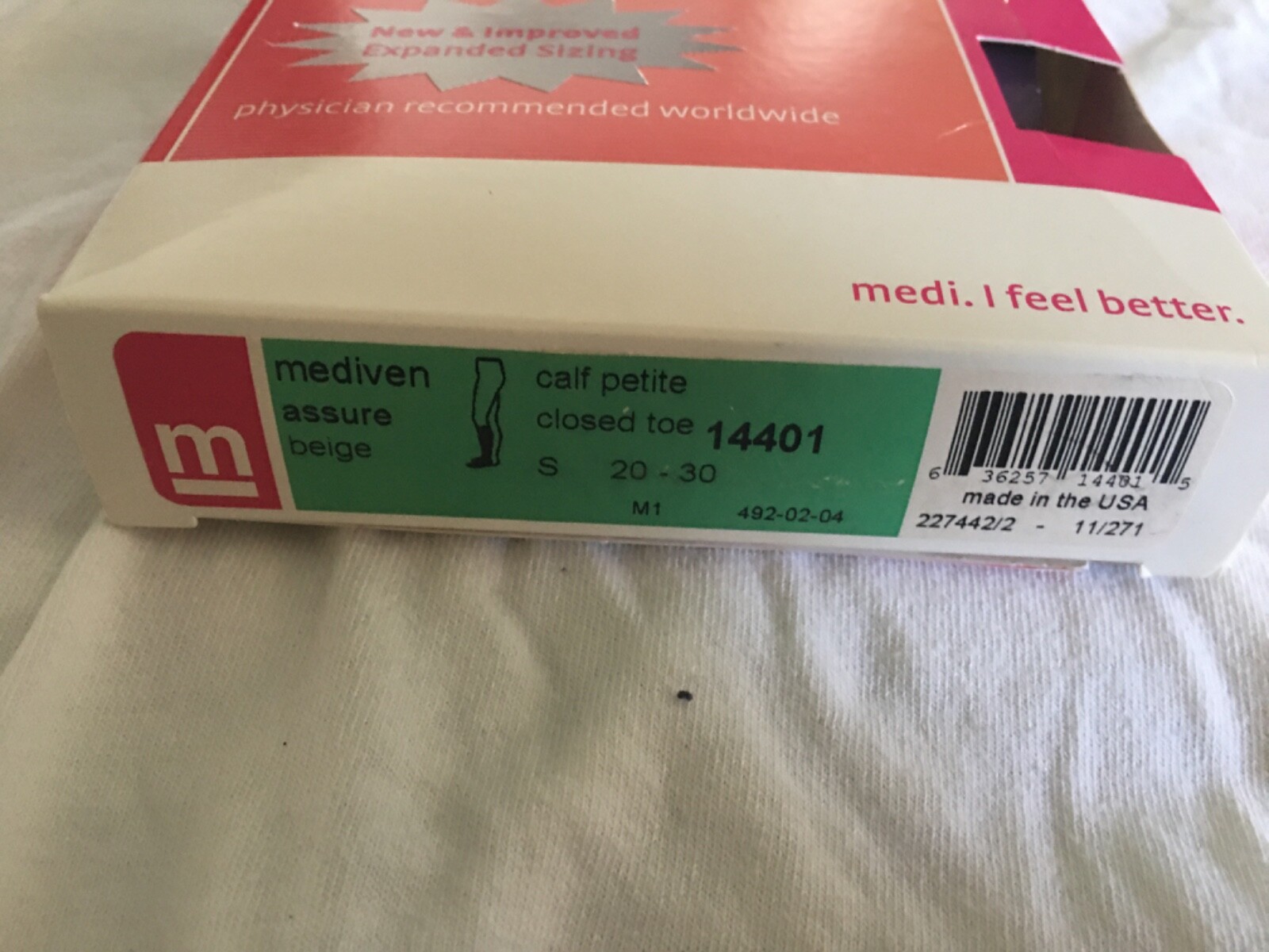 NEW Assure by Medi Women Calf High Closed Toe Beige Socks Small 20-30 mmHg 14401