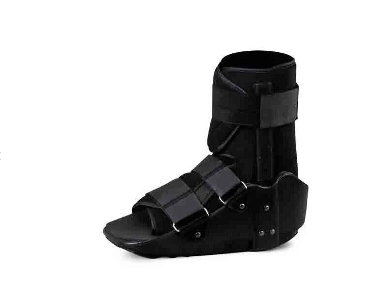 MedLine Standard Ankle Walker/Stabilizer Boot Black Size S, M or L (Unisex)