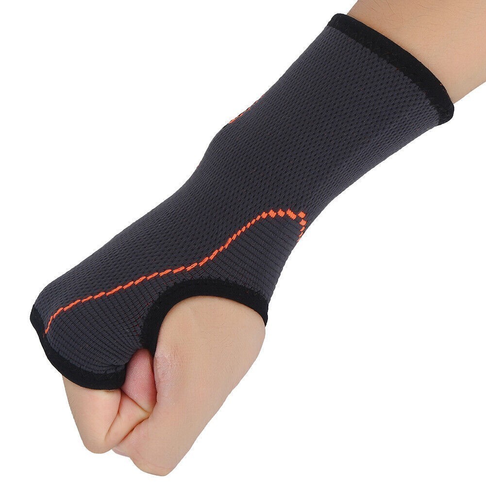 1pc Black Unisex Sports Nylon Wrist Support Sleeve Protector Guard Protective