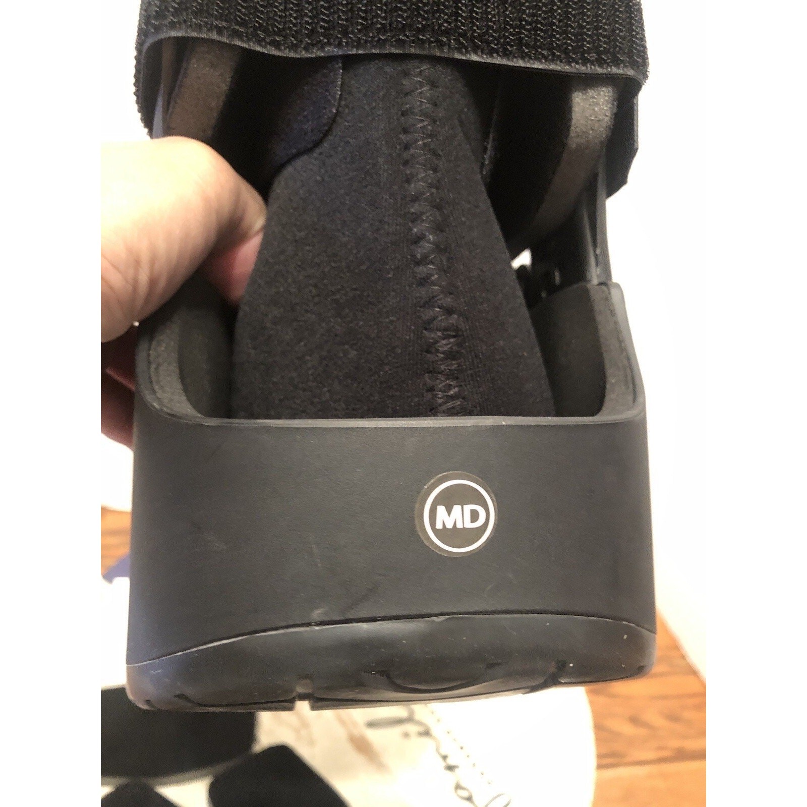 UNITED ORTHO Short Air Cam Walker Fracture Boot Black Medium MD *READ