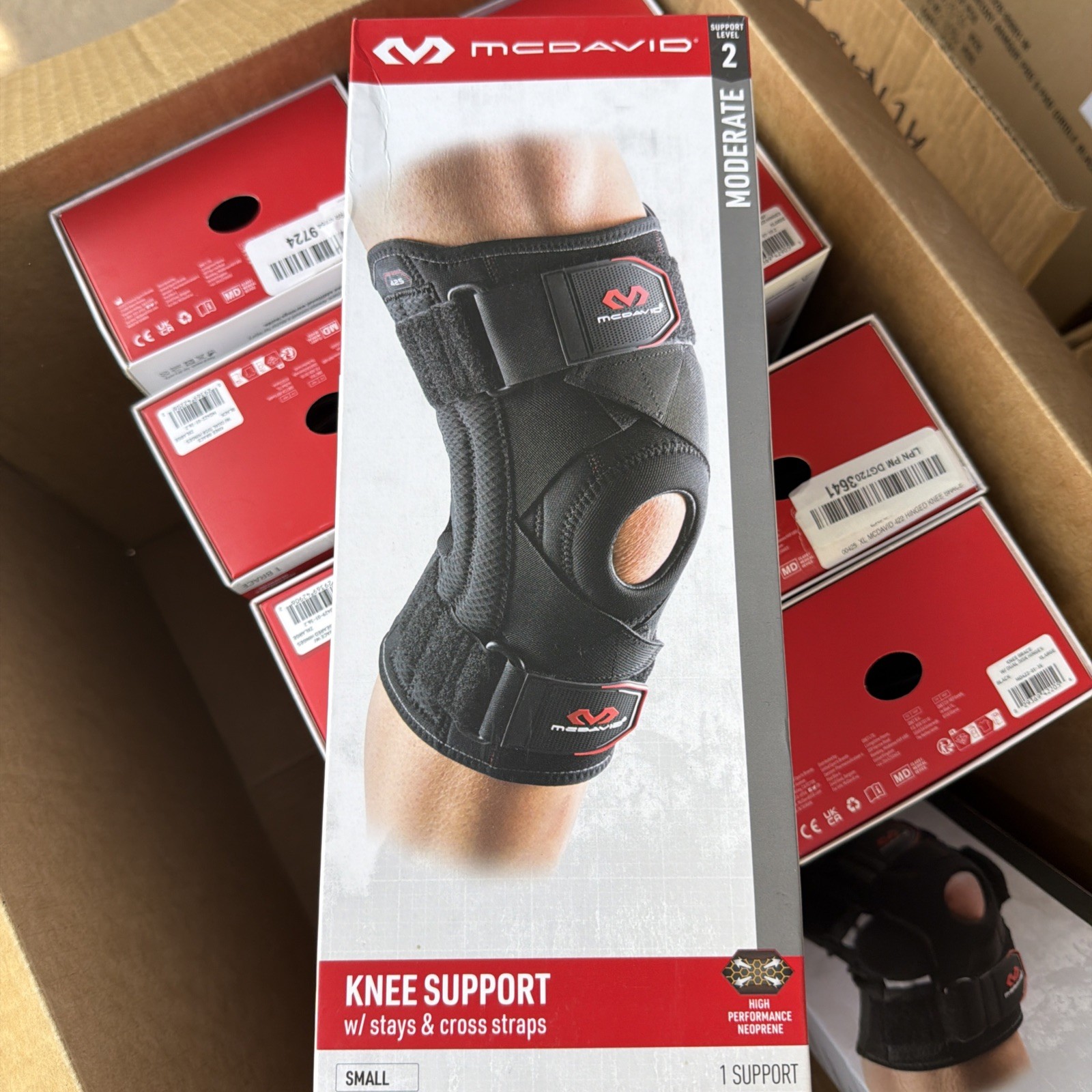 Mcdavid Level 2 Knee Brace w/ stays &cross straps size small 13-14”