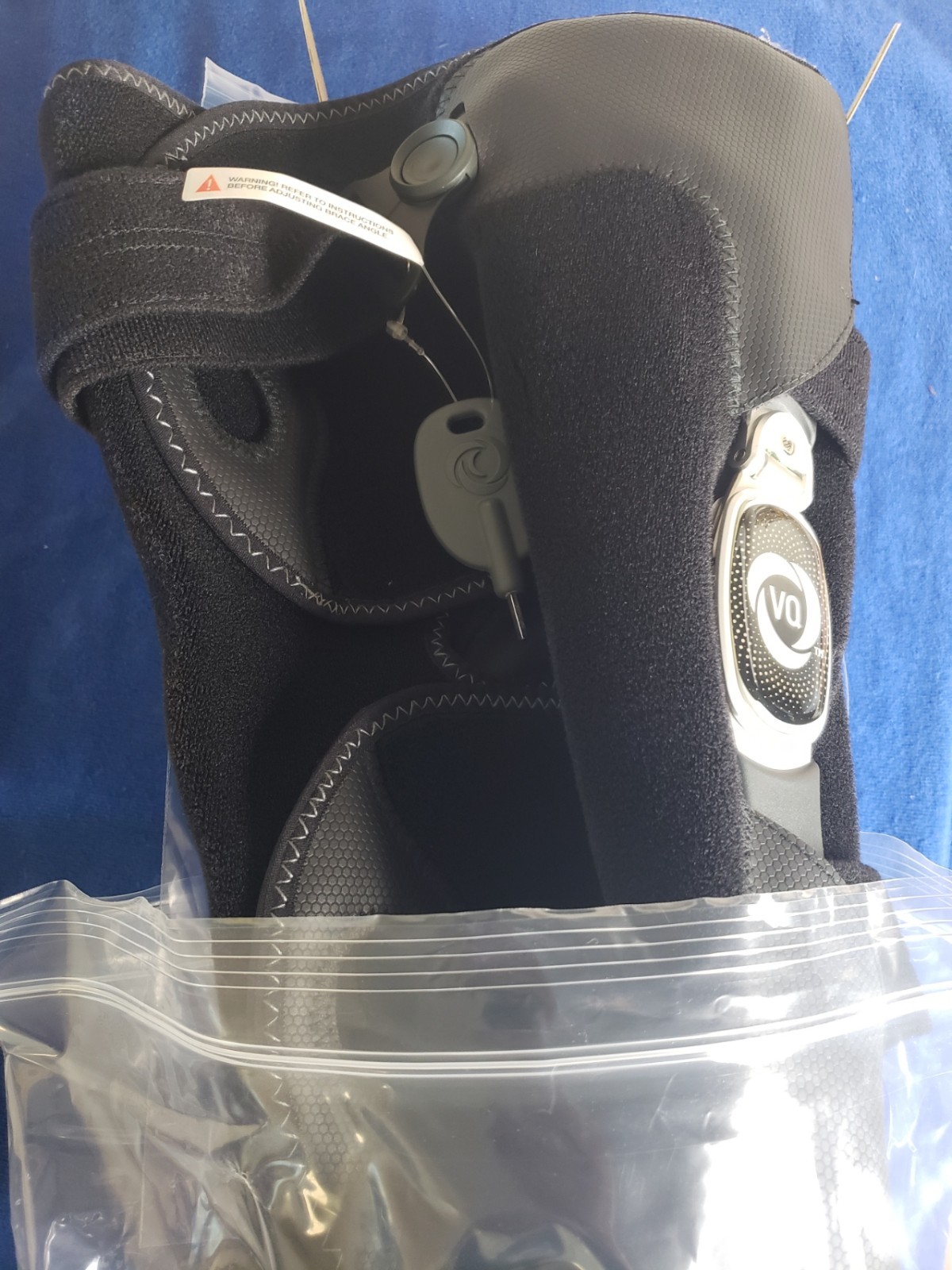 TRUlign Premium Soft Knee Brace Size M/L RIGHT ONLY