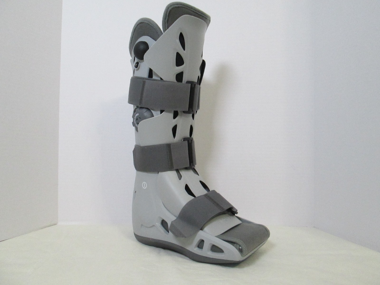 Aircast Airselect Walker Orthopedic Brace/Walking Boot – Tall Medium – NEW