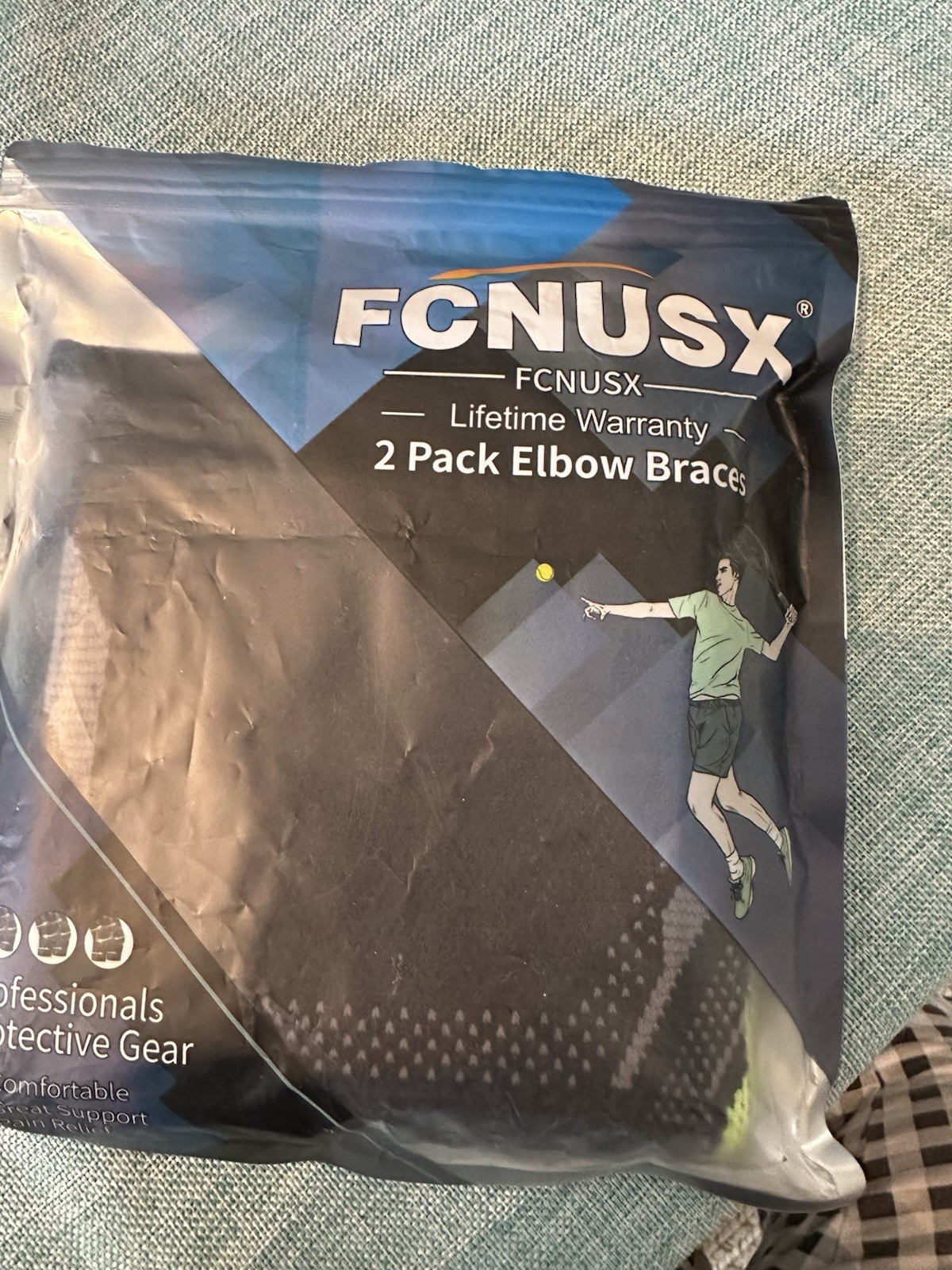FCNUSX Elbow Braces Medium