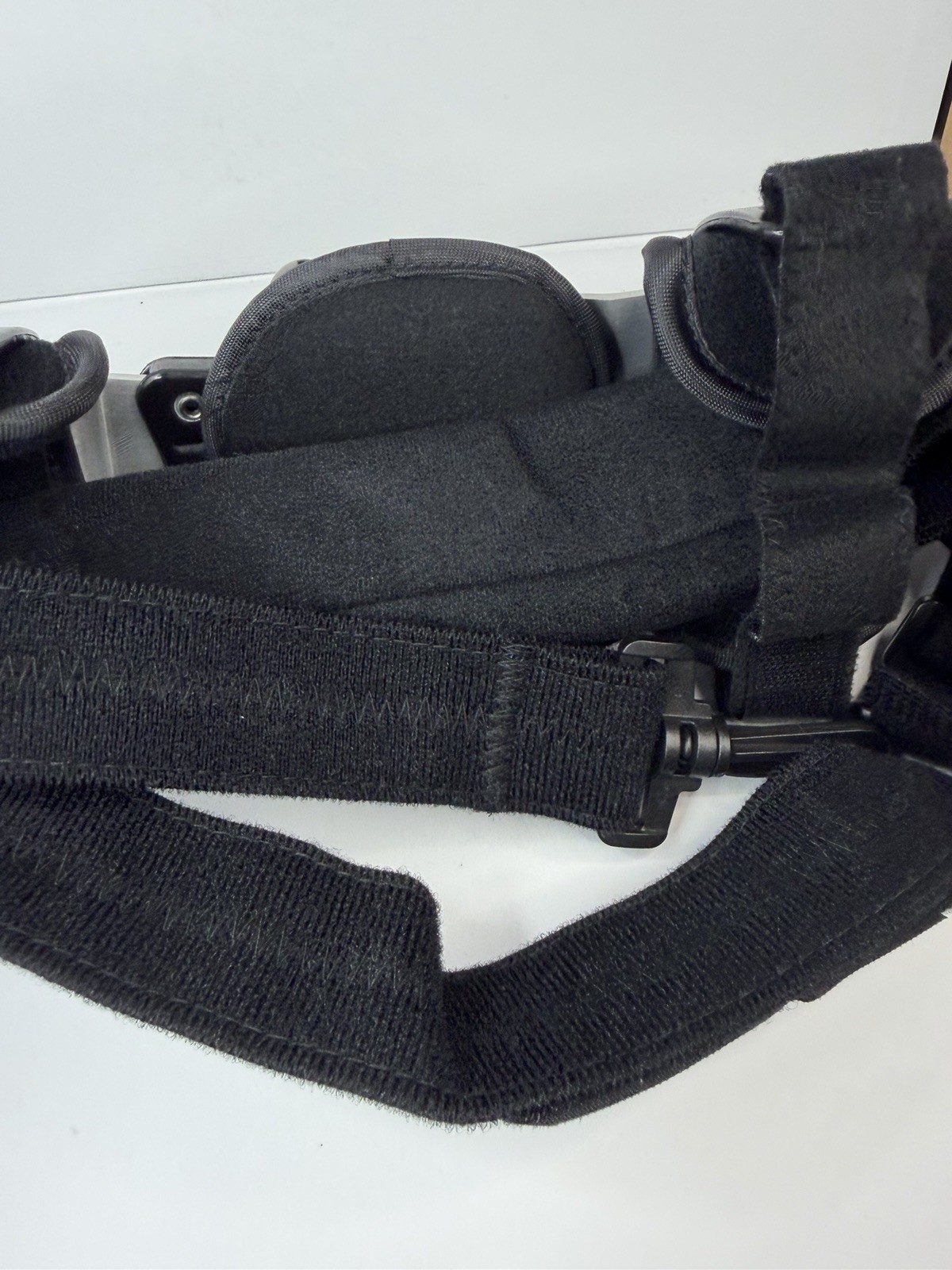 Advanced Ortho Universal Hinge Elbow Brace Right Arm 2320-R ￼