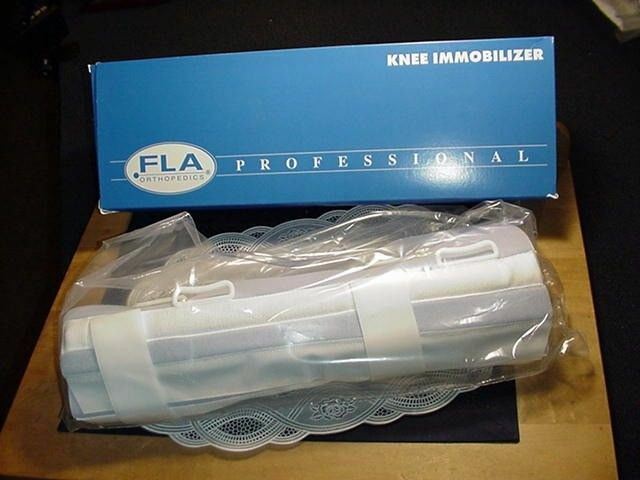 FLA 38-143008, Florida Orthopedics, Microban Tri Panel Knee Immobilizer 18 Inch