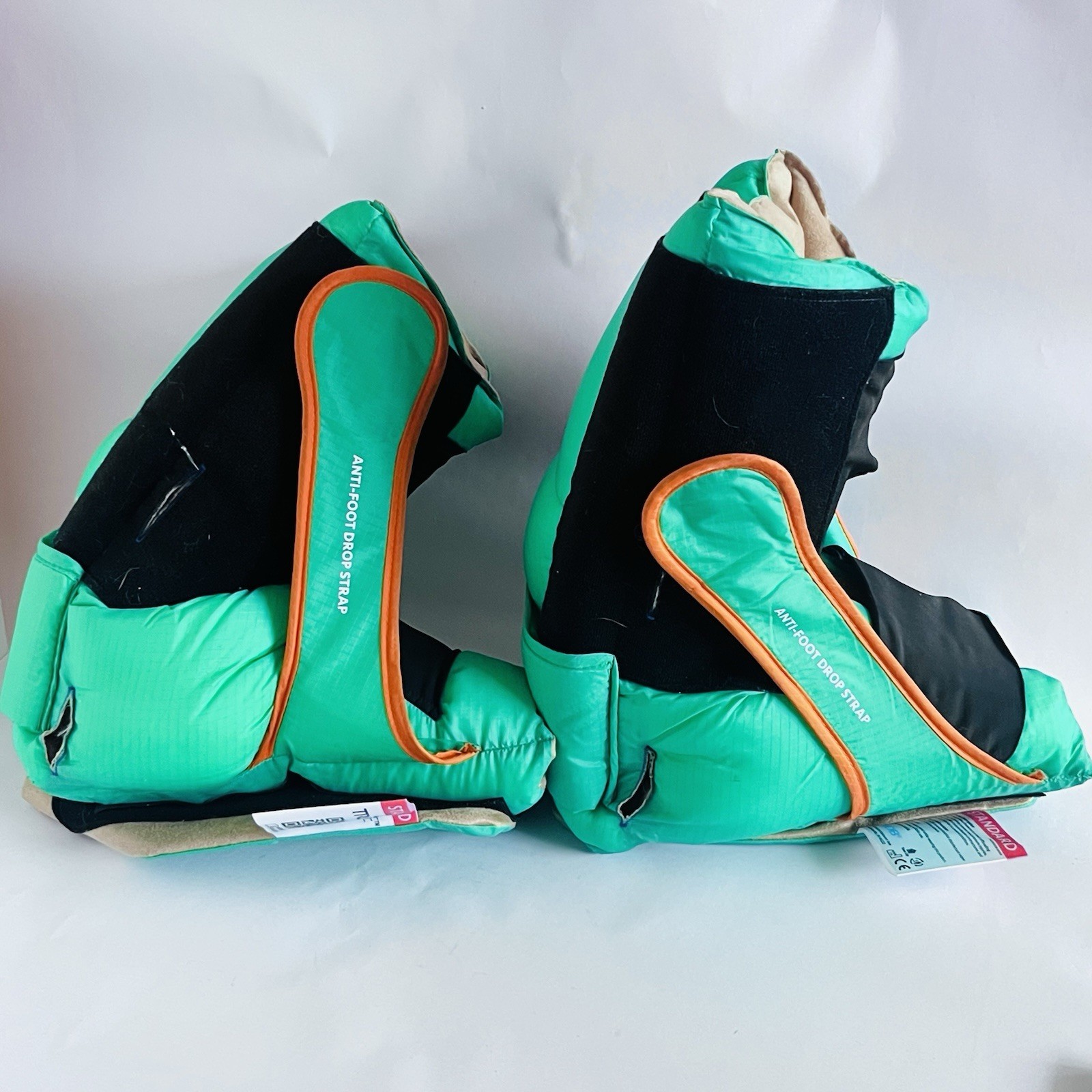 EHOB TruVue Heel Protector Offloading Boots Green Standard Size Pair Of 2
