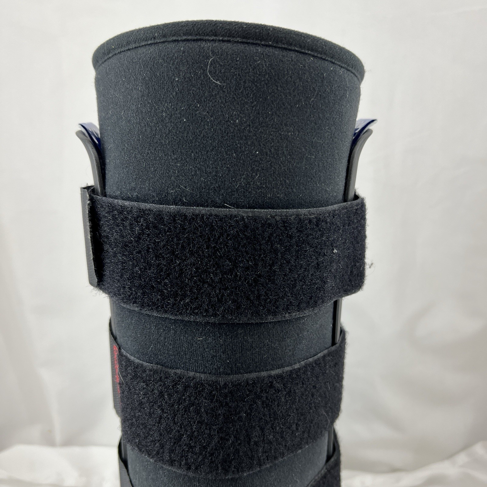 ProCare XcelTrax Air Ankle Walker Brace/Walking Boot Medium Adjustable air pump
