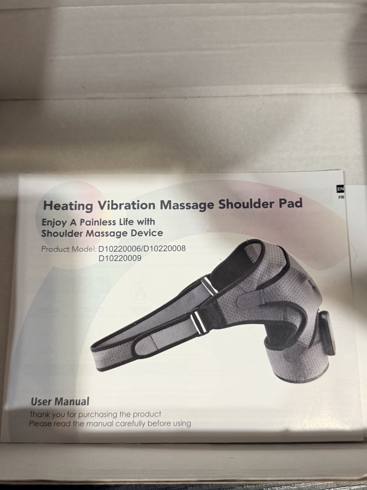Cordless Shoulder Heating Pad Heated Shoulder Vibration Massager. Color: Black