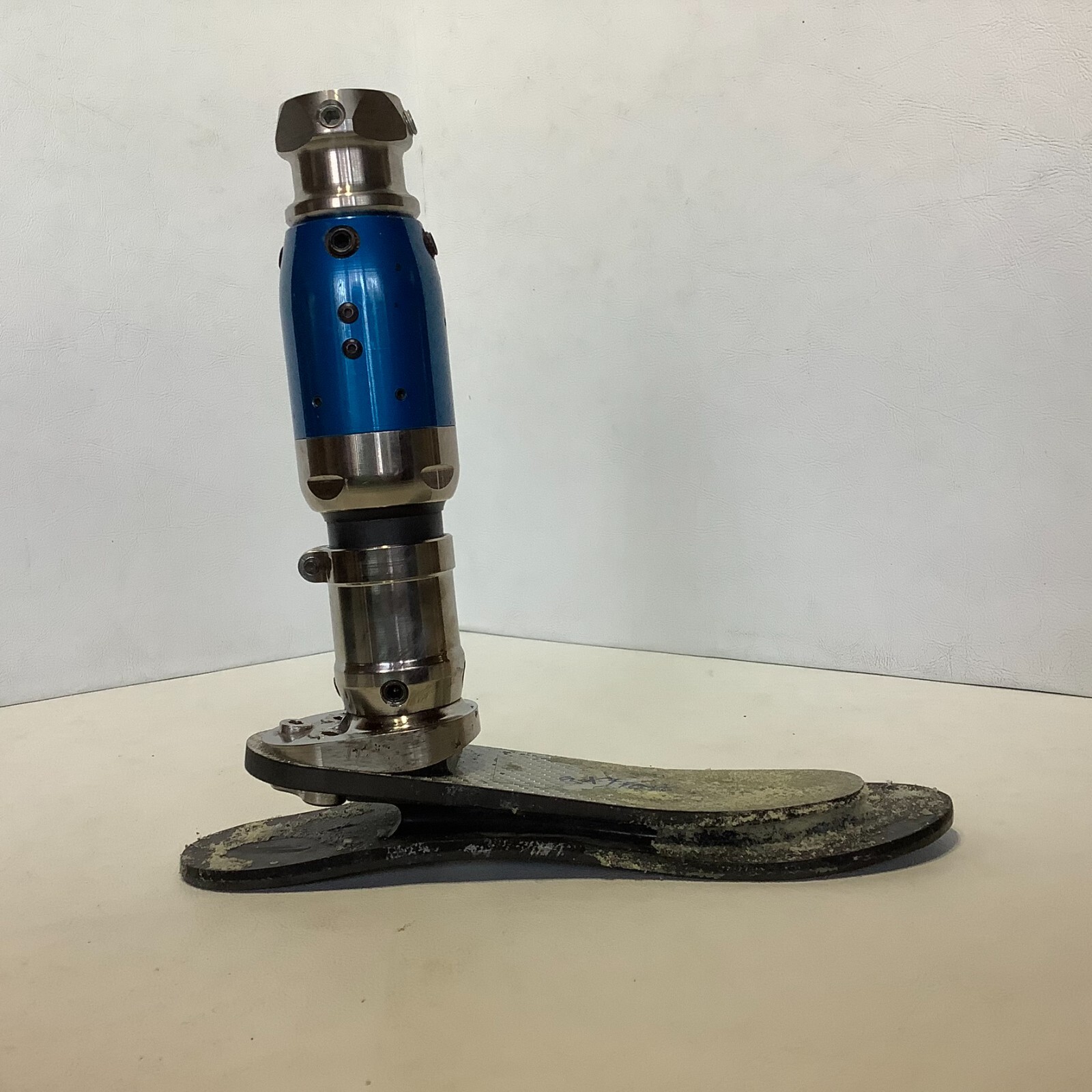 AXtion Prosthetic Foot Blue Silver