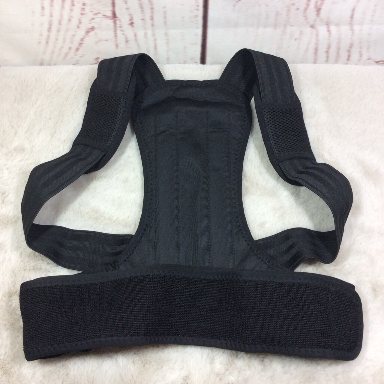 Back Brace Posture Corrector Unisex Size XL Back Shoulder Support Adjustable