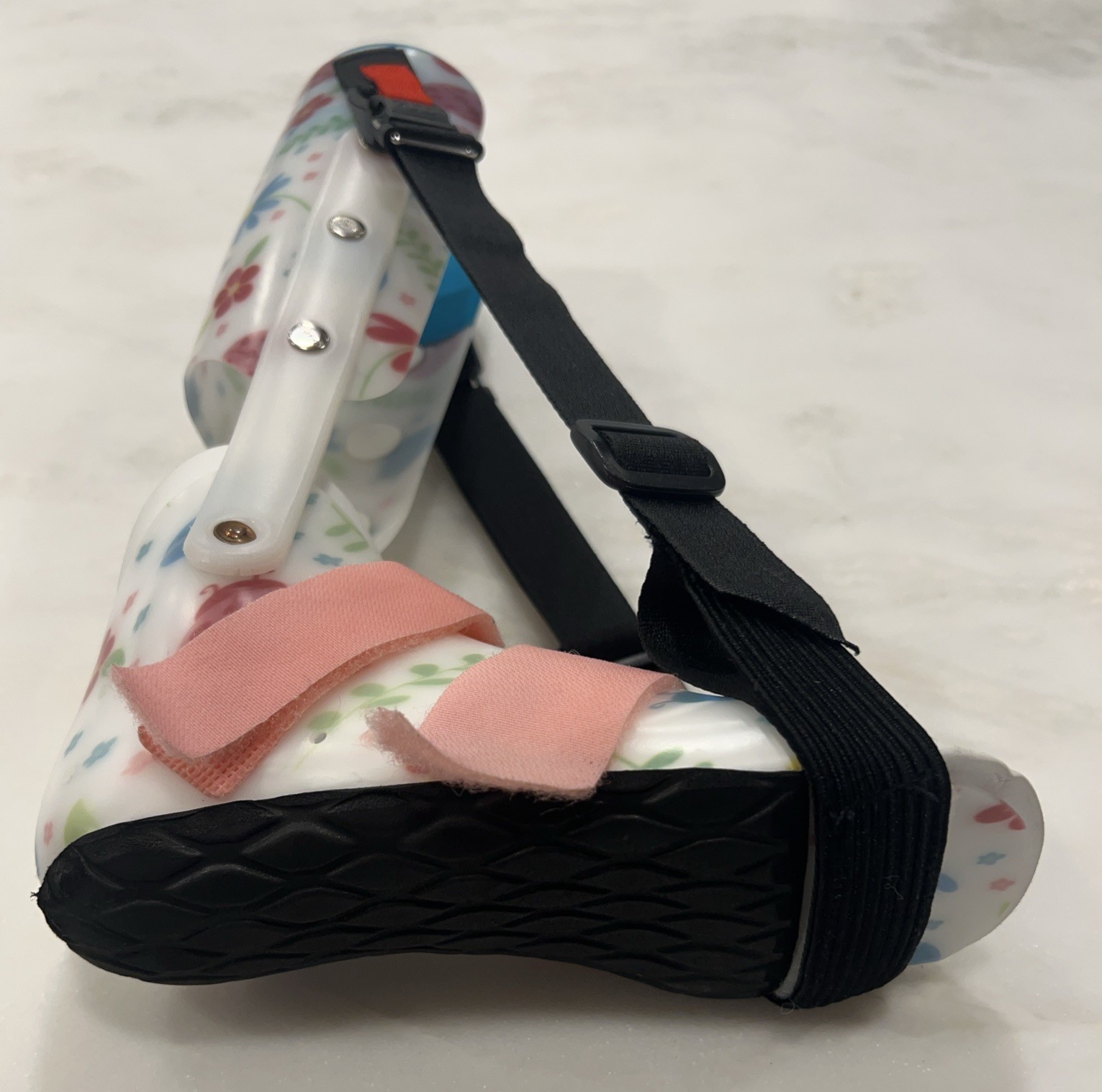 Cascade Hinged Leg Brace RIGHT Kids LADYBUG FLORAL Youth Size Lg Foot Length 8”