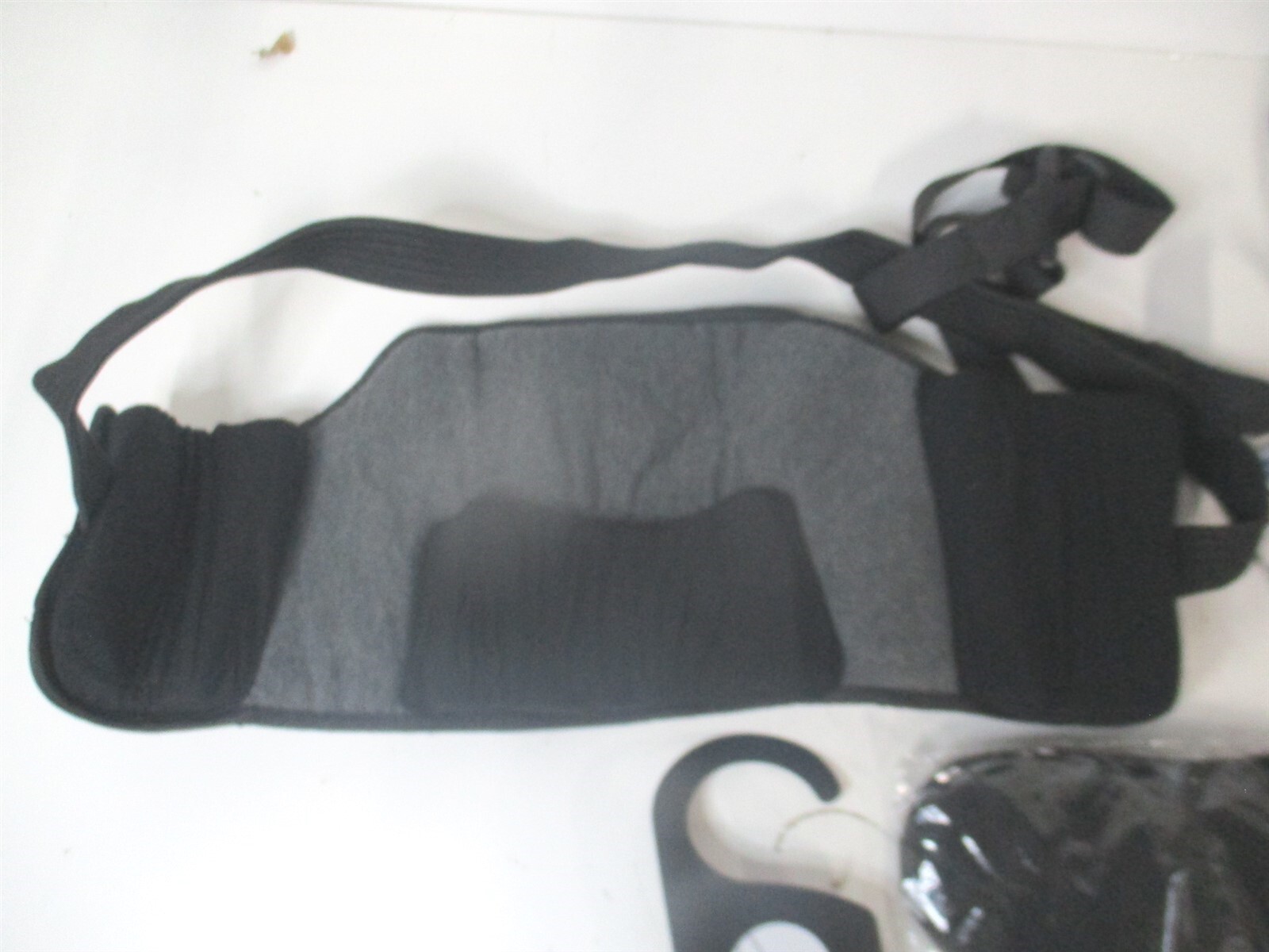 Black Portable Adjustable Neck Traction for Neck Pain with Eye Cover