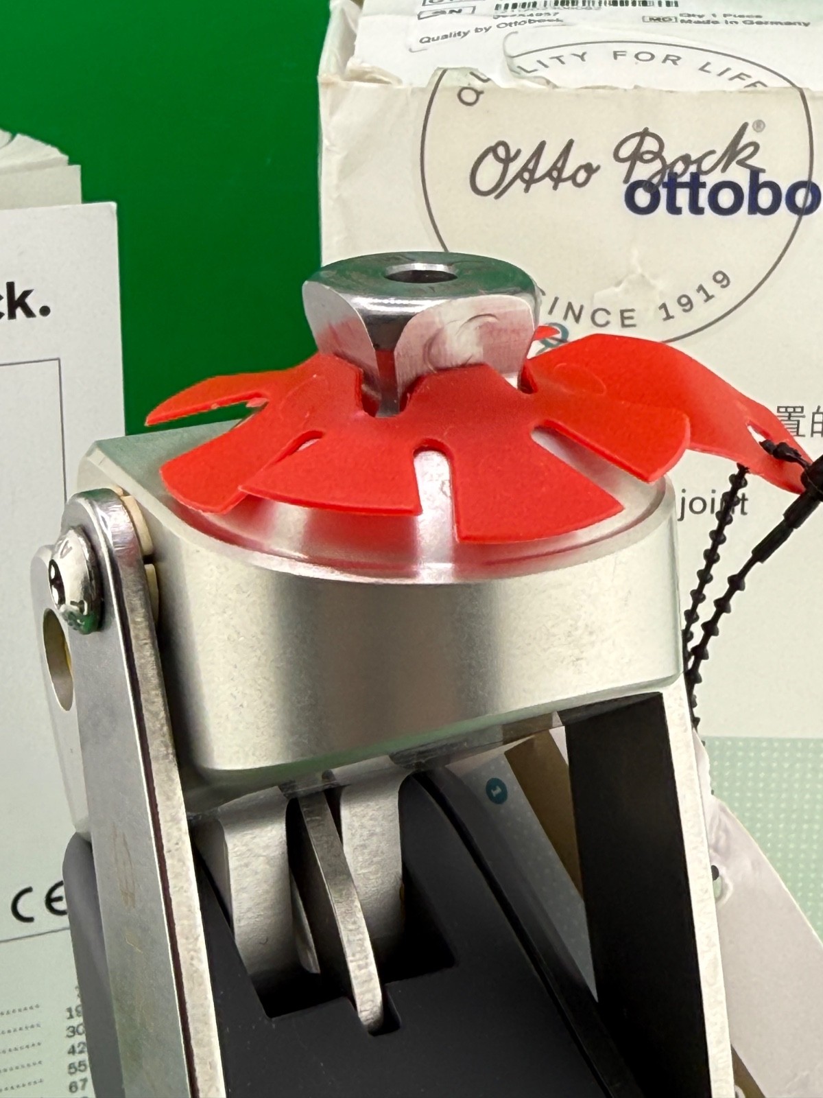 Ottobock Otto bock 3R78 prosthetic knee. 2023. New condition