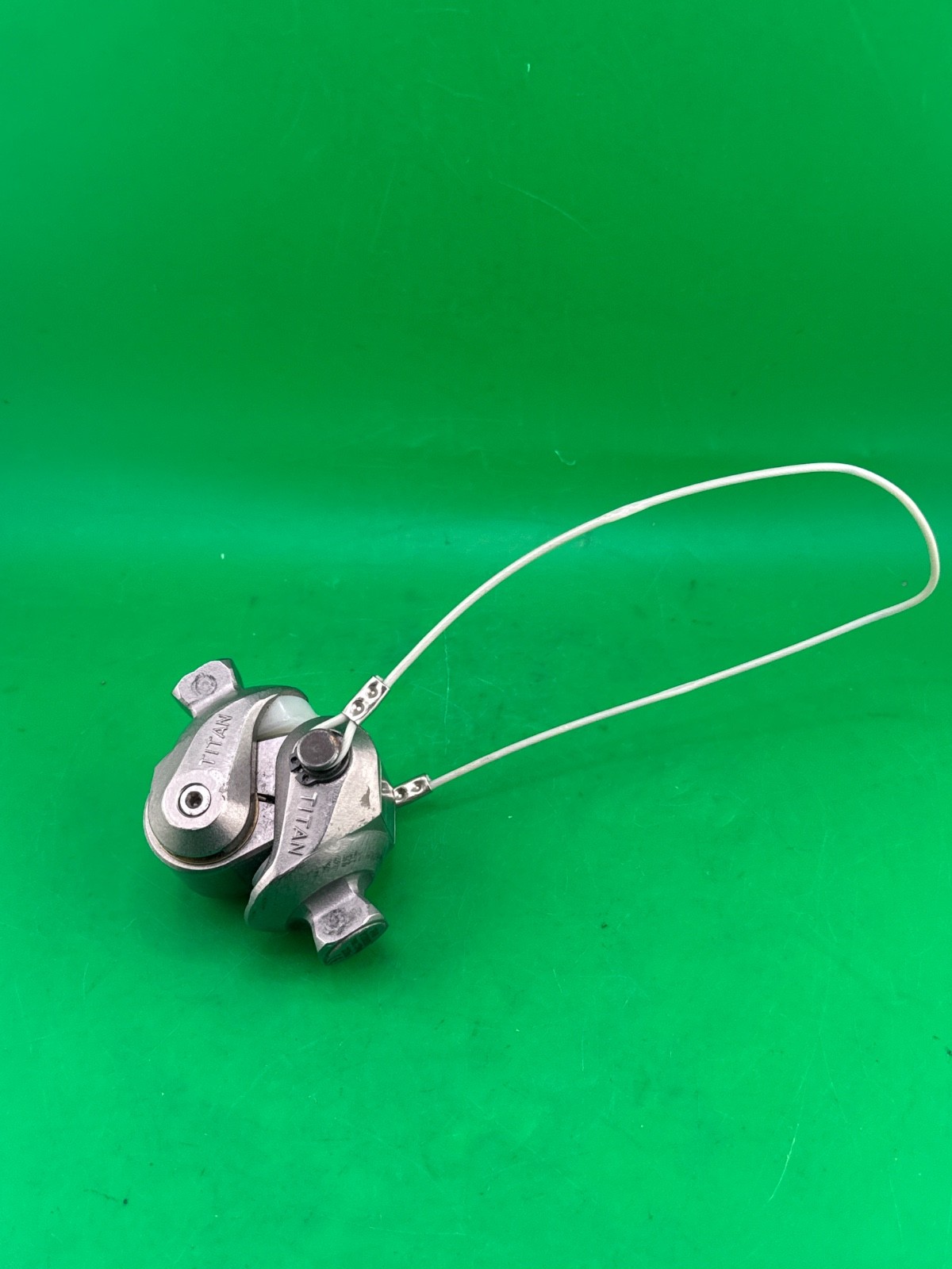 OTTOBOCK Otto Bock 3r49 Prosthetic Knee. Great condition