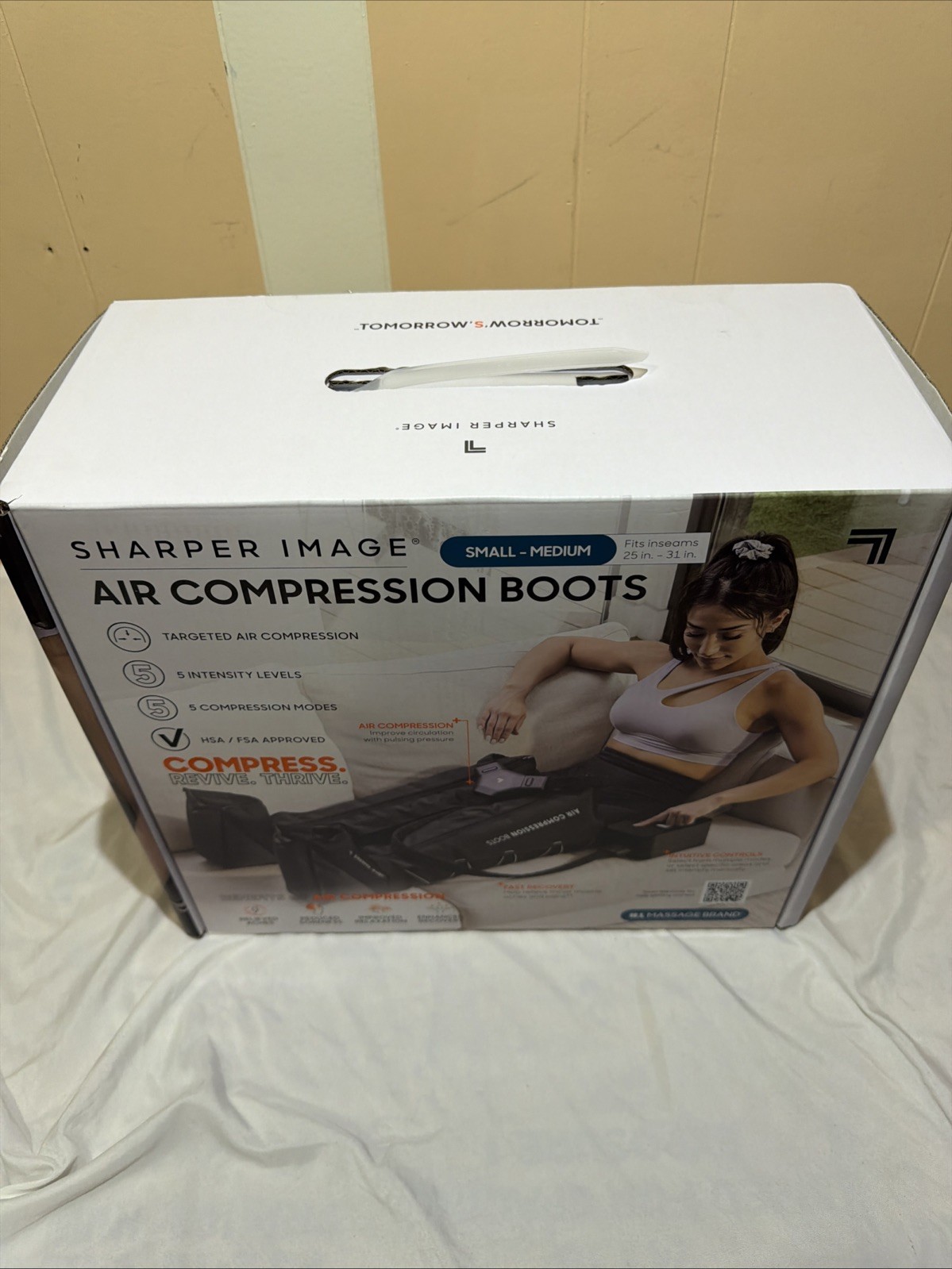 SHARPER IMAGE Air Compression Boots Small-Medium Muscle Massager. Black. New
