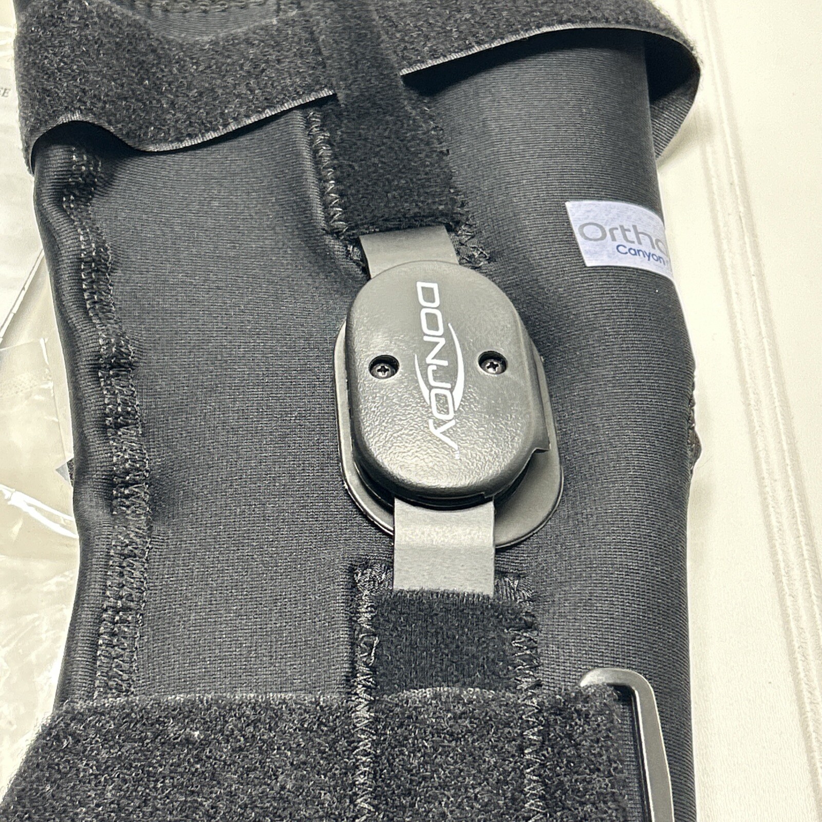 DonJoy Deluxe Hinged Knee Brace Drytex Sleeve Open Popliteal Small NOP*