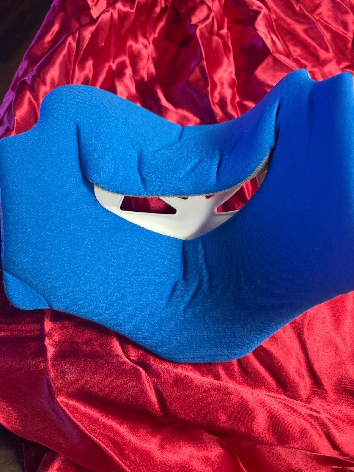 Össur Miami Jr 6-12 Cervical Collar Superior Immobilization for Optimal Recovery