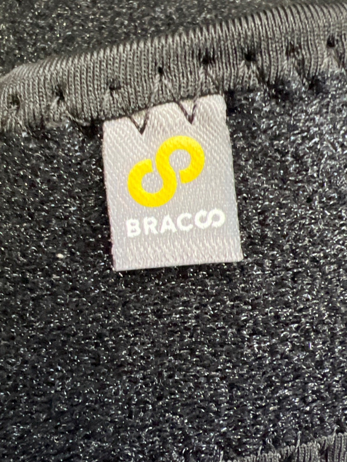 Adjustable Black Knee Fulcrum Wrap By Bracco For Support & Stability