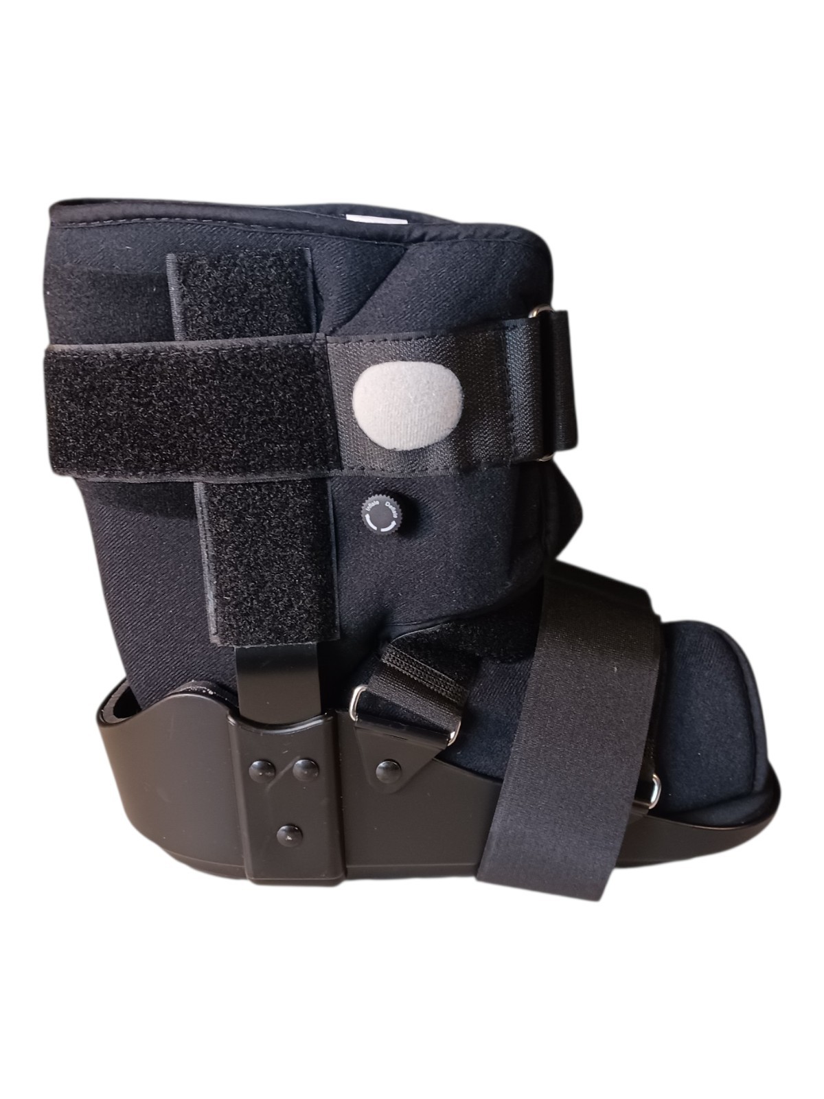 Walking boot for ankle & foot Fractures injuries Size Medium black adjustable