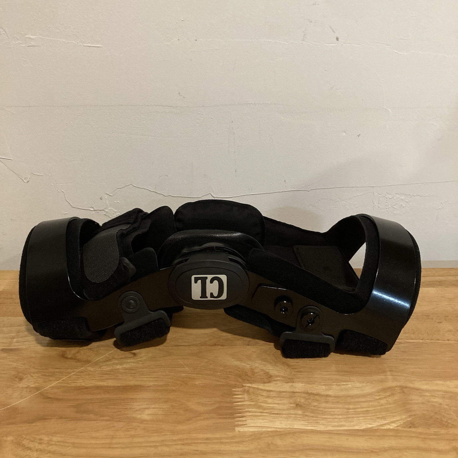 Comfortland Medical Deluxe OA Knee Brace *Small Left Knee Brace* CK-250-2-L