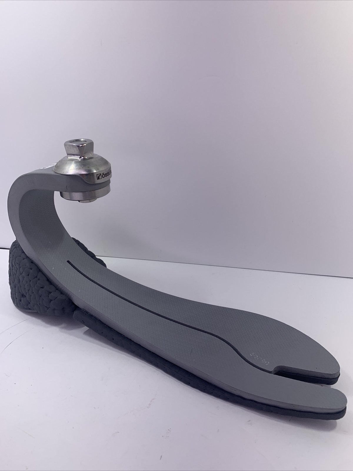 Left ossur balance S prosthetic foot. size 30. category 3. Prosthetic Foot