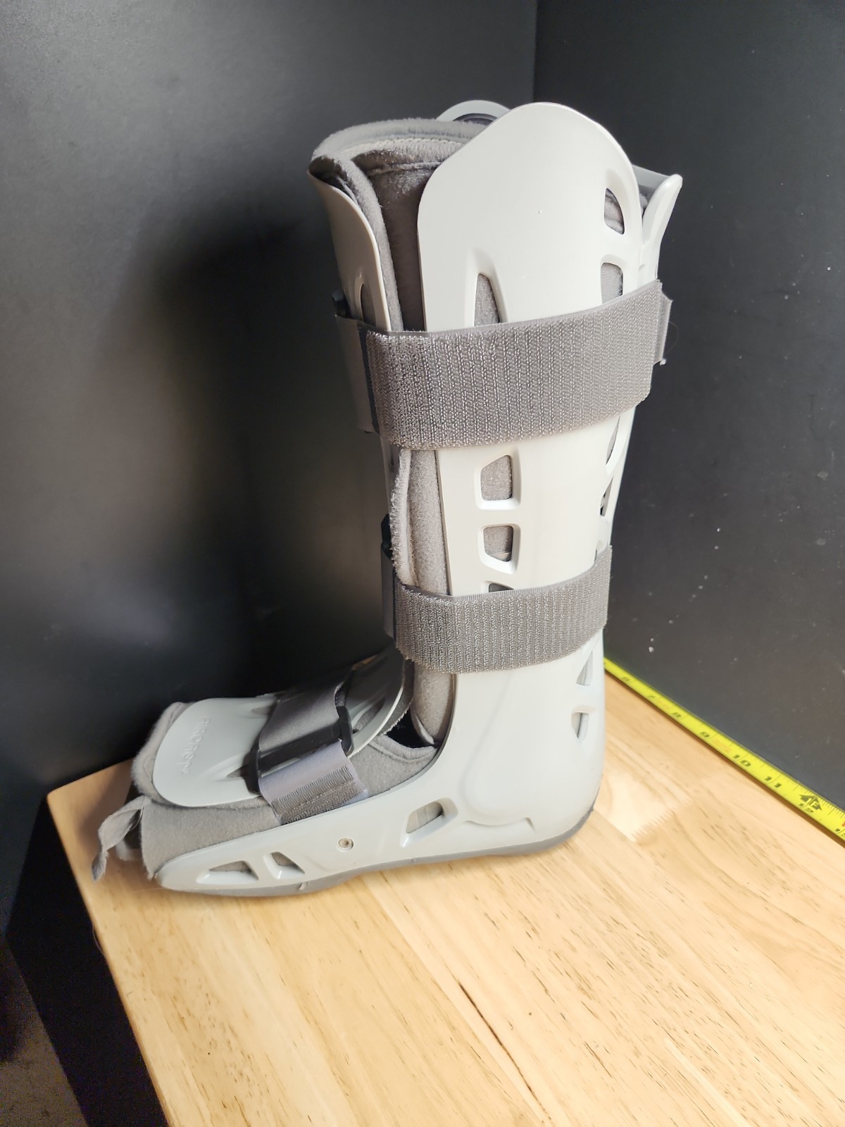 Aircast AirSelect Short Walker Brace / Walking Boot – Gray, Size: M