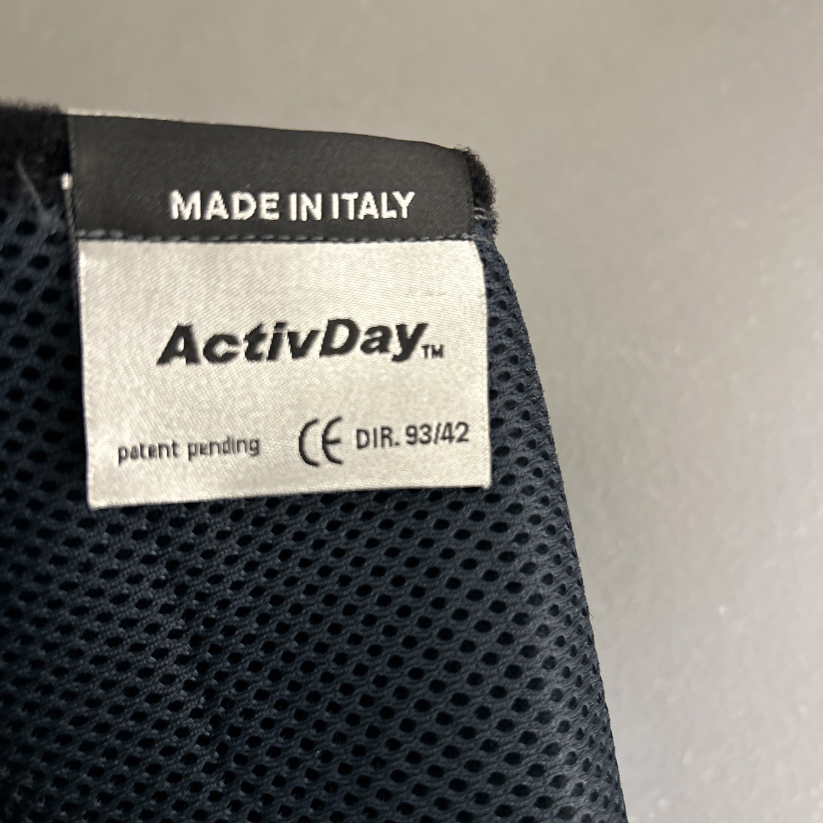 Activday 502 Size Small Two Strap Back Brace- Made In Italy / Used