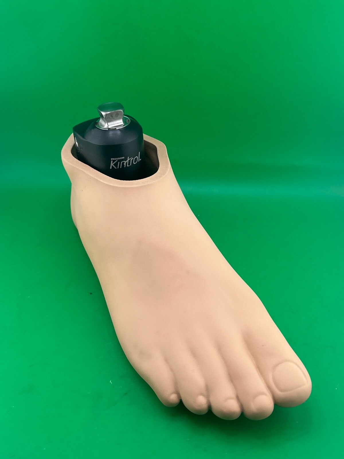 kintrol hydraulic ankle prosthetic foot Size 28 Category 3, Right shell