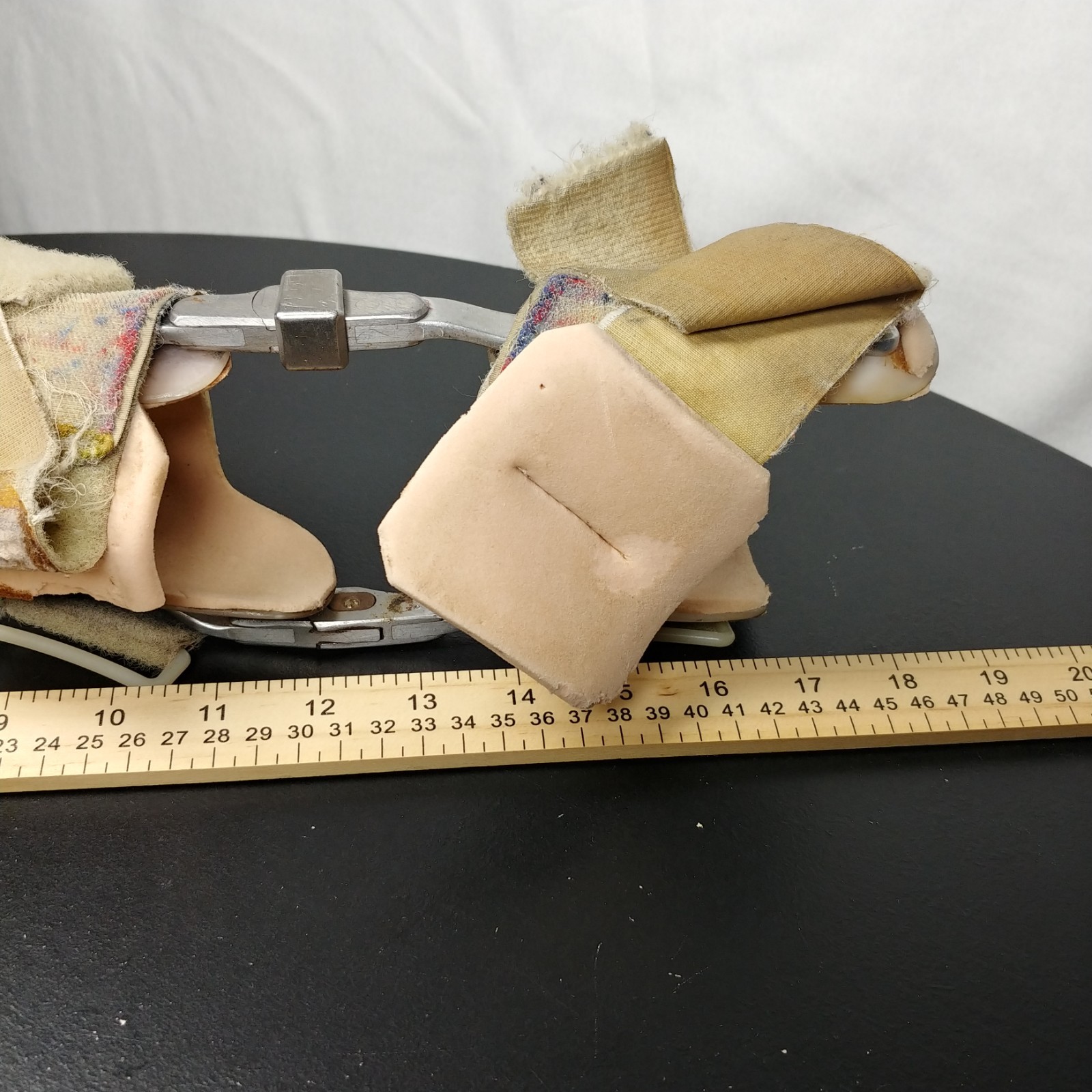 Childs Metal Right Leg Brace Orthotics for Stabilization Immobilization 80’s VTG