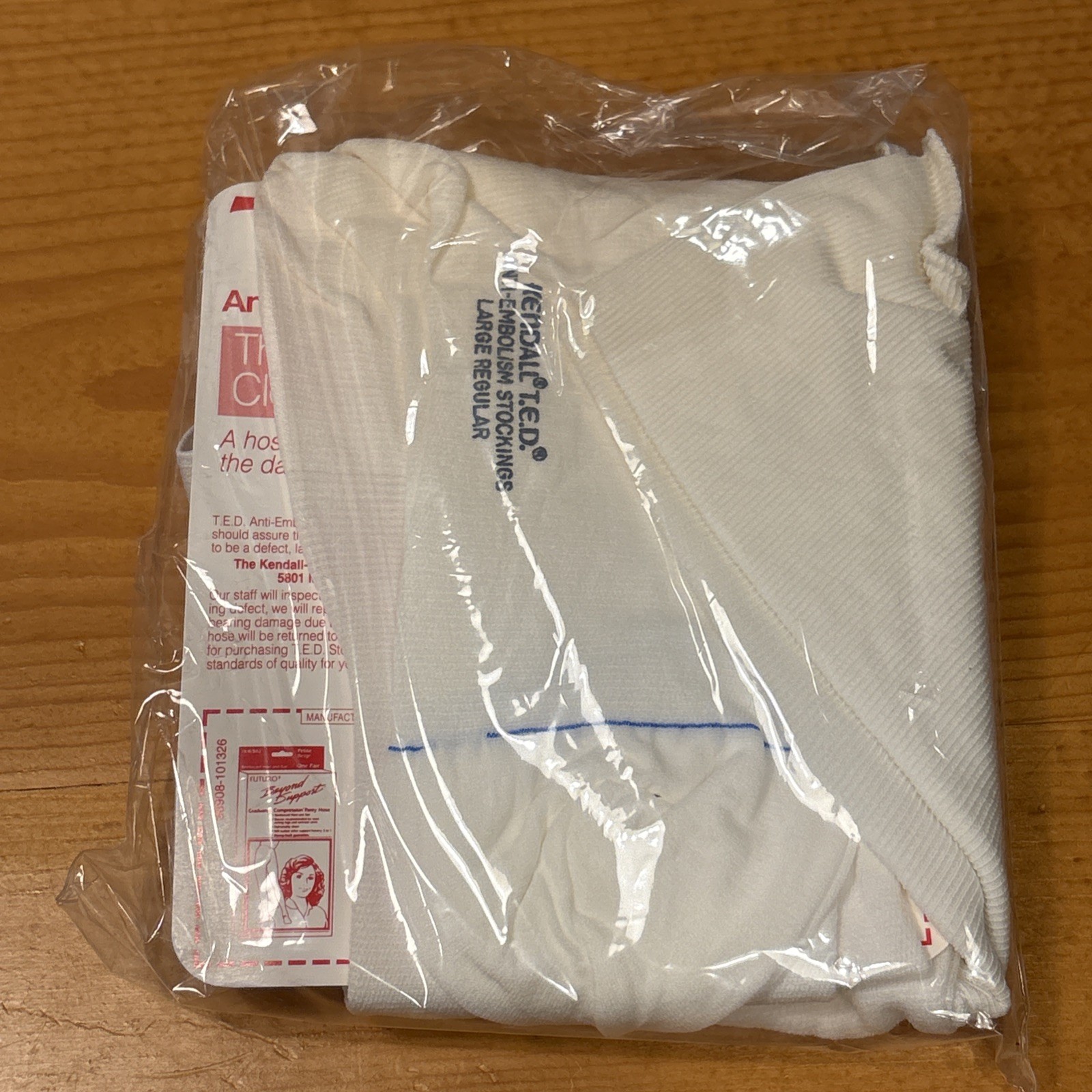 T.E.D Thigh-Length Closed Toe Anti-Embolism Stockings Large Regular White 1 Pair