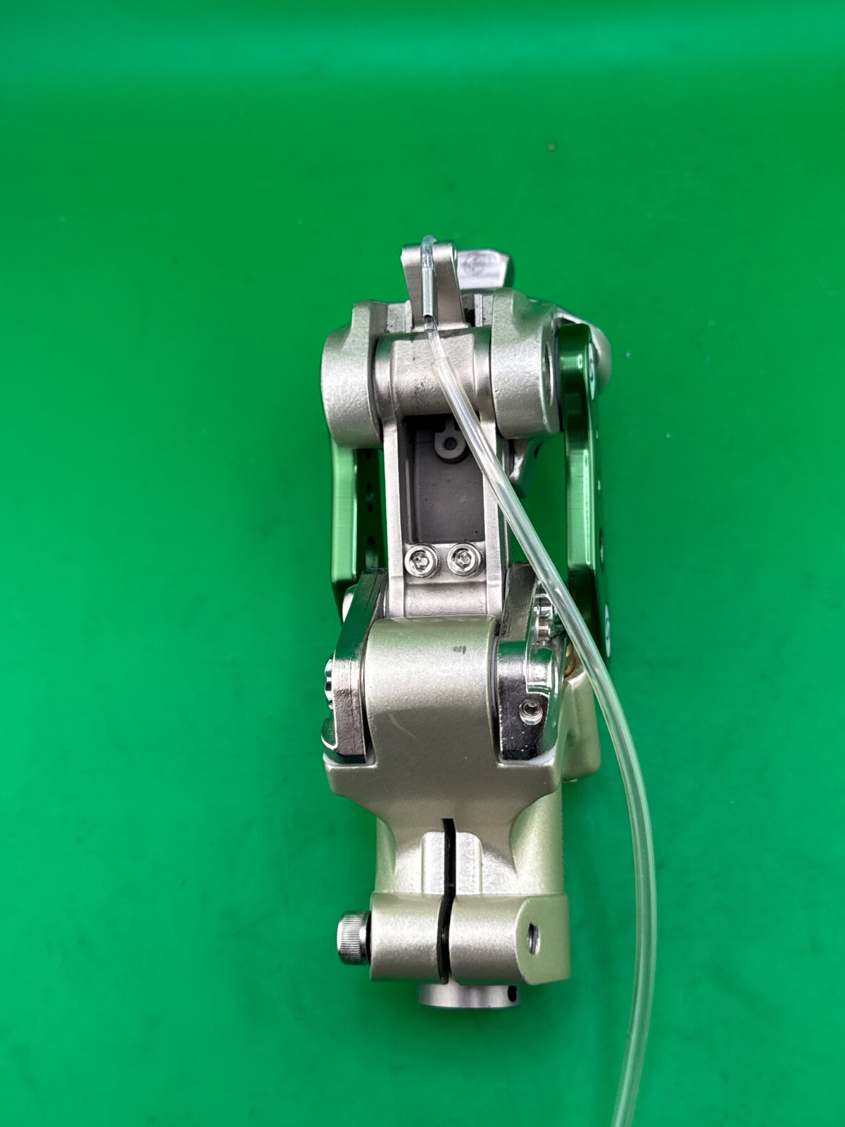 st&g prosthetic knee. STANCE FLEXION 5-BAR MECHANICAL KNEE. Excellent cond