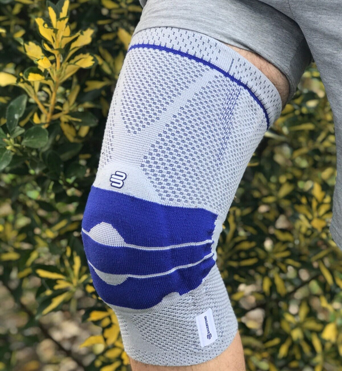 Bauerfeind GenuTrain Size 3 Knee Joint Brace Patella Support Meniscus Sleeve ACL
