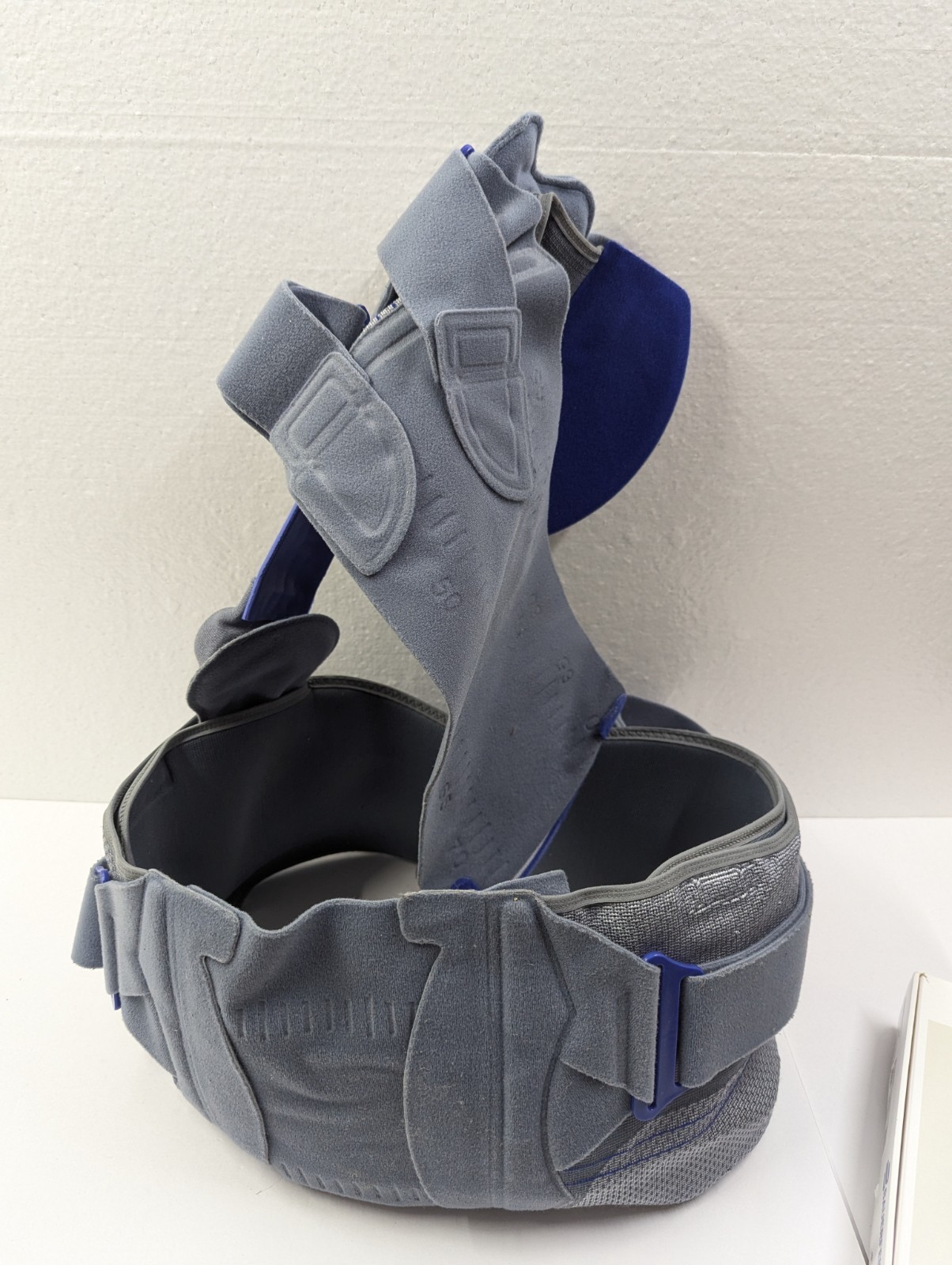 SofTec® Coxa Hinge Angulate (Women) Titan Hip Brace Bauerfeind